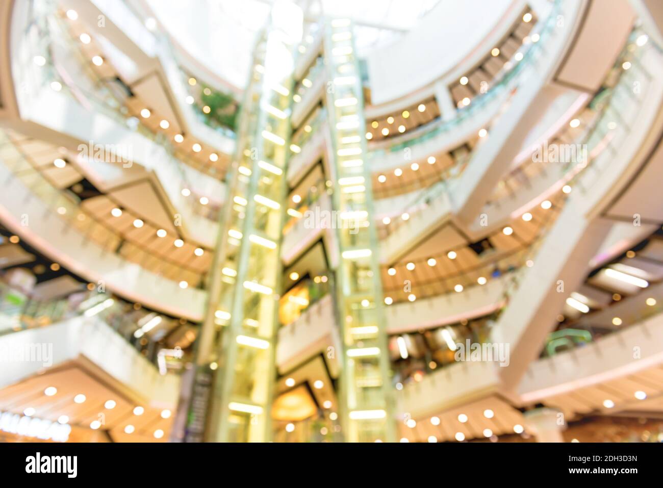 Interno offuscato del negozio commerciale al dettaglio Foto Stock