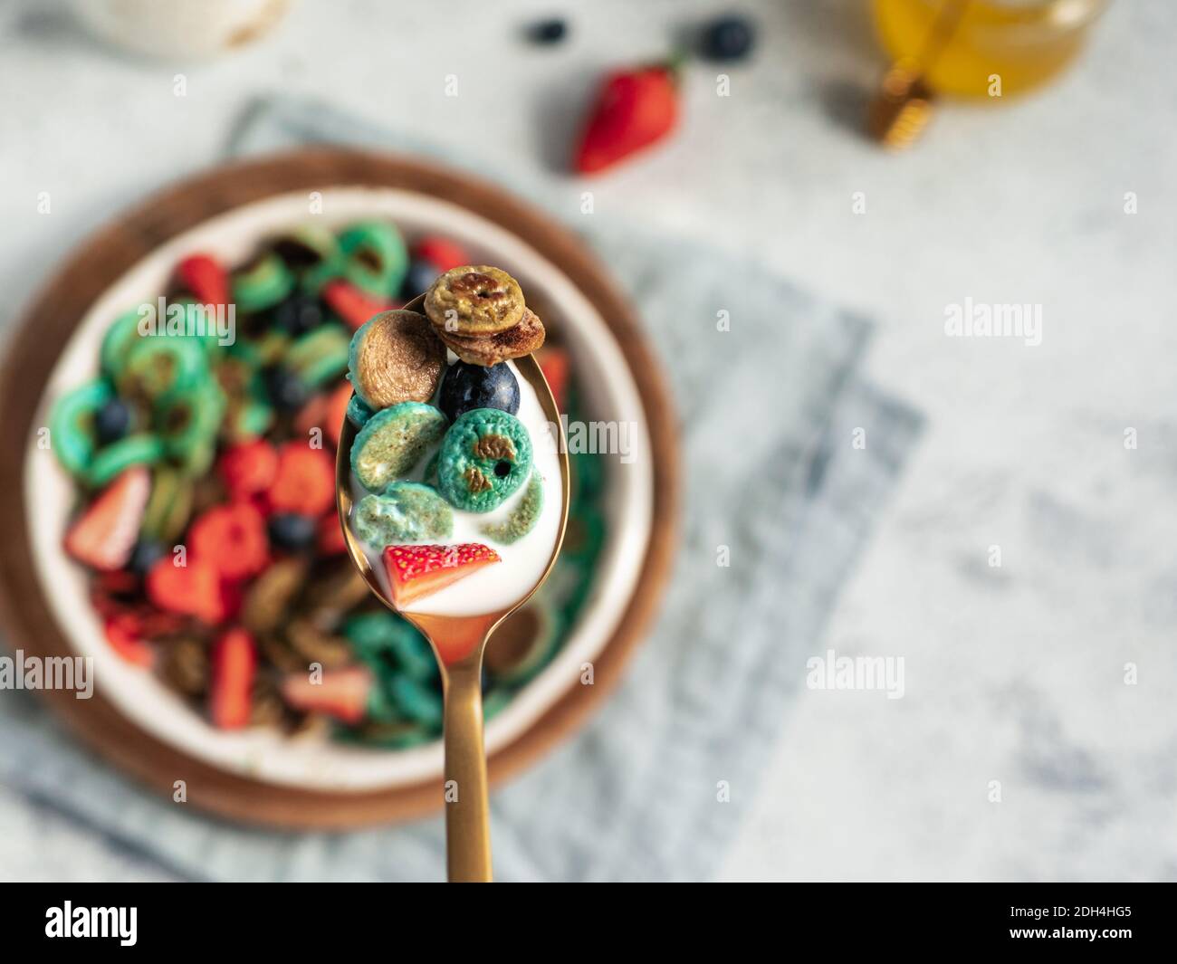 Cereali con pancake multicolore Foto Stock