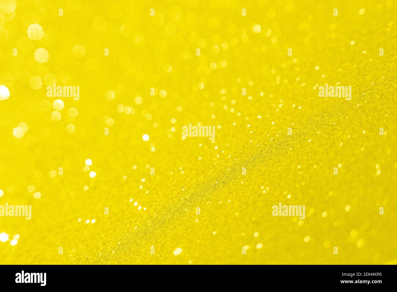 Sfondo bokeh astratto colorato di giallo Foto Stock