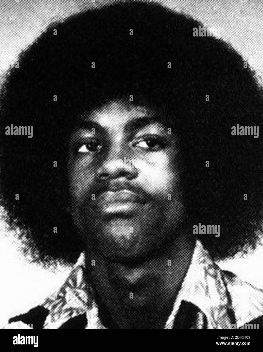 1975 ca, Minneapolis , USA : il celebre cantante e compositore americano Funky Rock Star PRINCE ( 1958 - 2016 ), nato Prince Rogers Nelson , quando era un ragazzo di 17 anni in School Yearbook . Fotografo sconosciuto. - STORIA - FOTO STORICHE - personalità da giovane - personalità quando era giovane - INFANTA - INFANZIA - musica POP - MUSICA - cantante - COMPOSITORE - ROCK STAR - chitarrista - chitarrista --- ARCHIVIO GBB Foto Stock