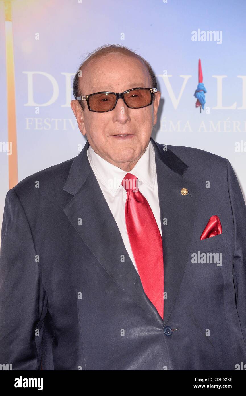Clive Davis partecipa a una fotocellula per il film Clive Davis : la colonna sonora delle nostre vite al 43° Festival cinematografico americano di Deauville, a Deauville, Francia, il 2 settembre 2017. Foto di Julien Reynaud/APS-Medias/ABACAPRESS.COM Foto Stock