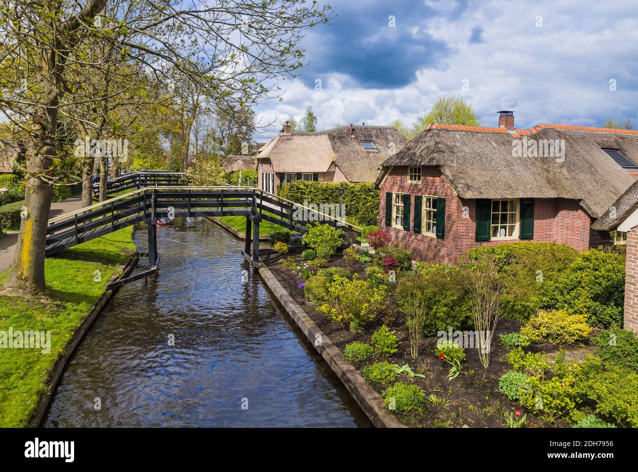 Tipico villaggio olandese di Giethoorn in Paesi Bassi Foto Stock