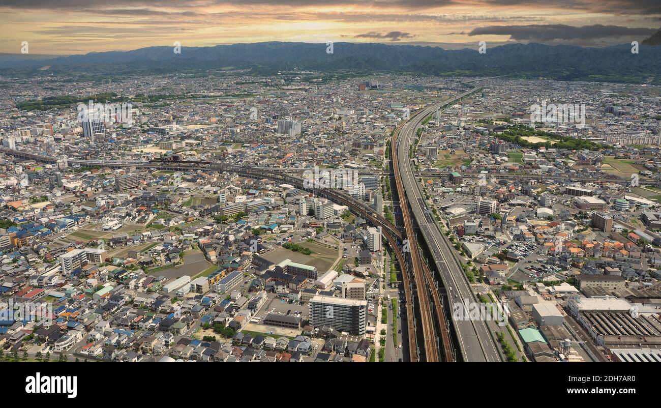 Vista aerea o occhi d'uccello vedere le immagini della baia di Kansai L'area di Osaka Japan include grandi outlet di prima qualità situati di fronte aeroporto internazionale di Kansai e io Foto Stock