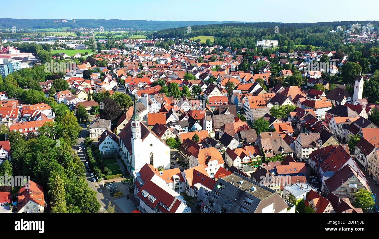 Vista aerea di Leutkirch im Allgäu con attrazioni turistiche Foto Stock