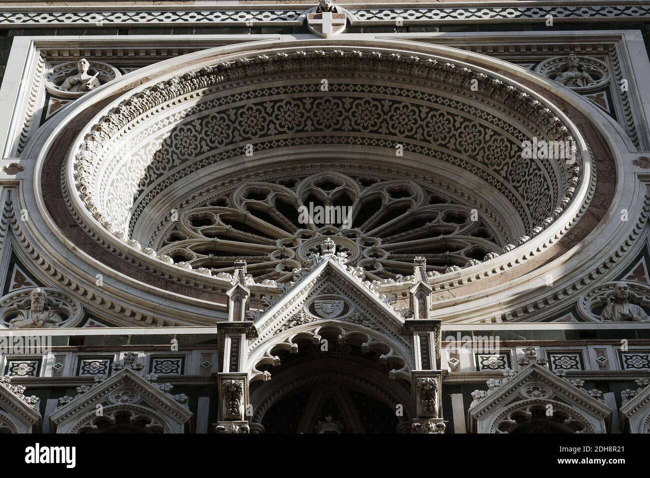 Facciata della famosa cupola di Firenze, Santa Maria del Fiore. Toscana, Italia Foto Stock