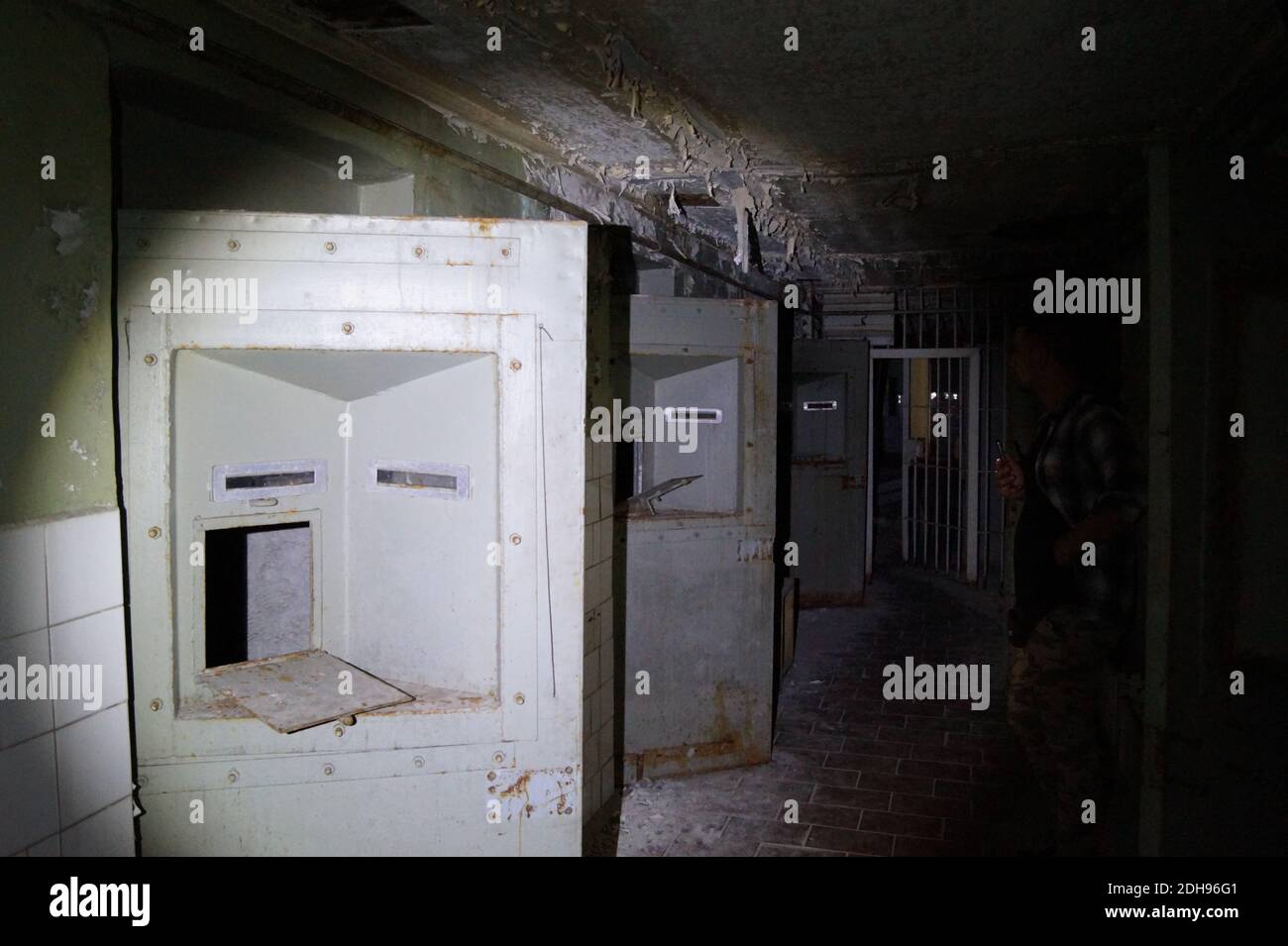 Stazione di polizia e carcere - Chernobyl Exclusion zone, Prypjat, Ucraina Foto Stock