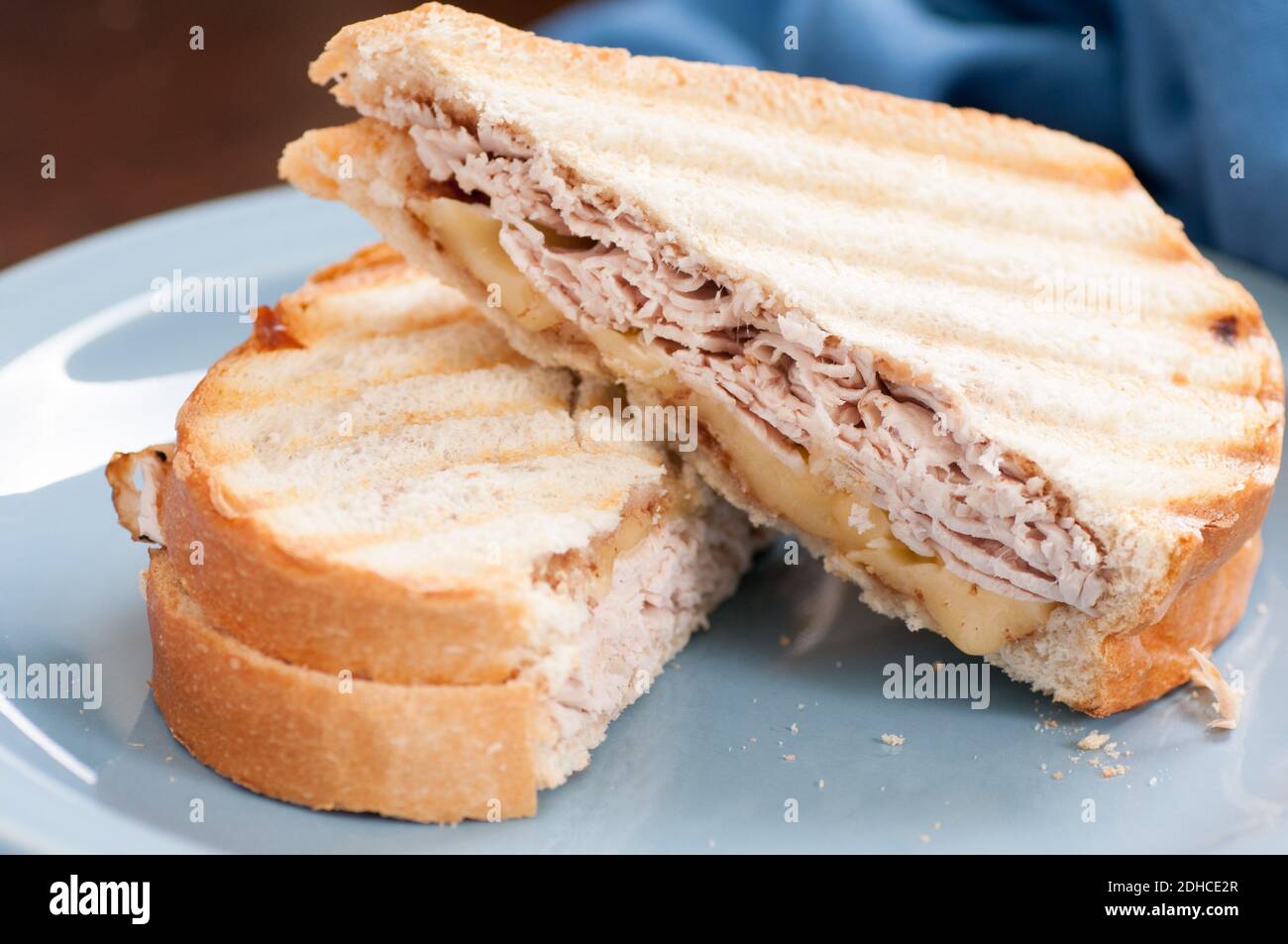 panini fatti in casa con tacchino e panino al formaggio Foto Stock