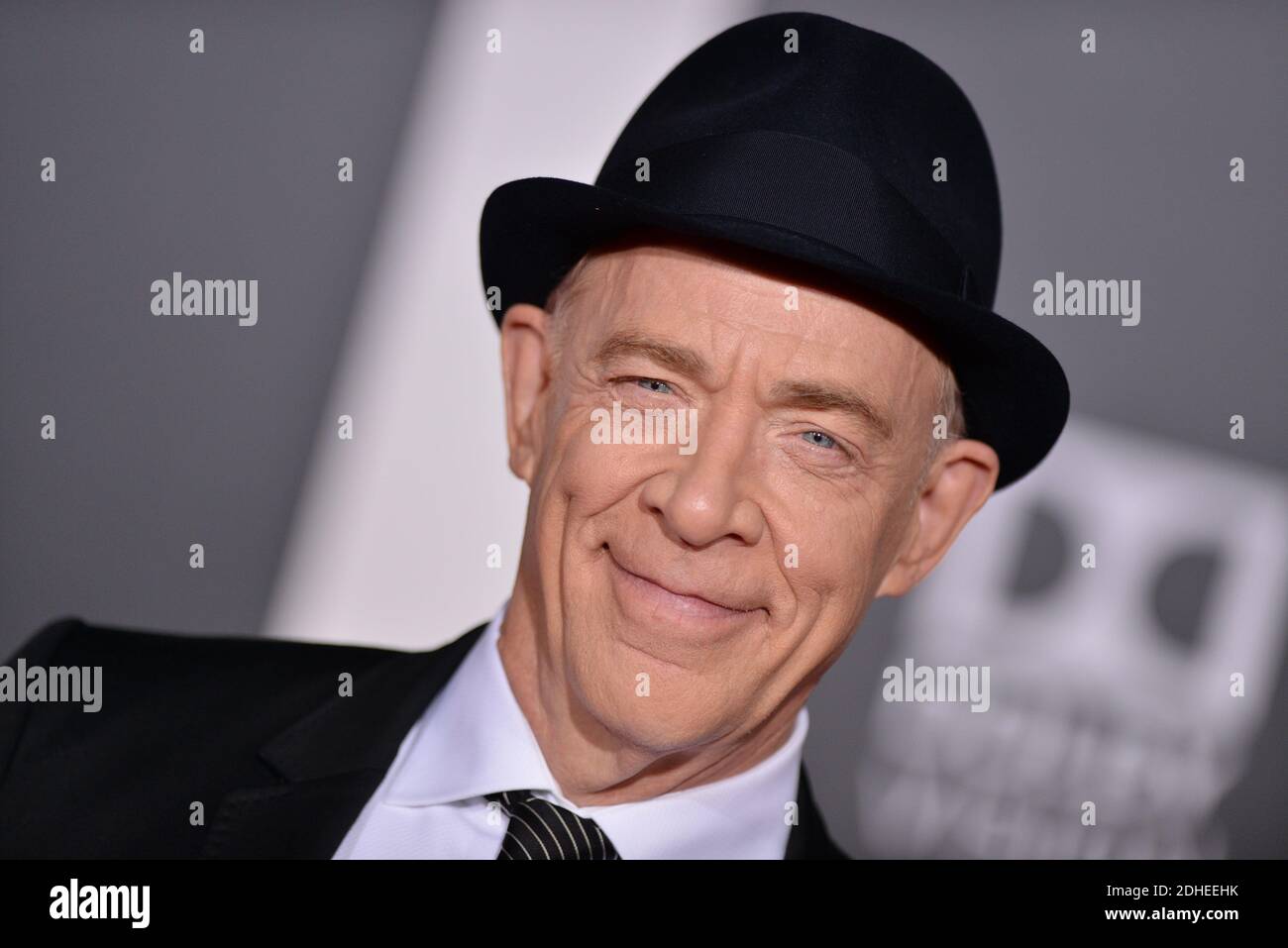 JK Simmons partecipa alla prima di Warner Bros. Pictures "Justice League" al Dolby Theatre il 13 novembre 2017 a Los Angeles, California, USA. Foto di Lionel Hahn/ABACAPRESS.COM Foto Stock
