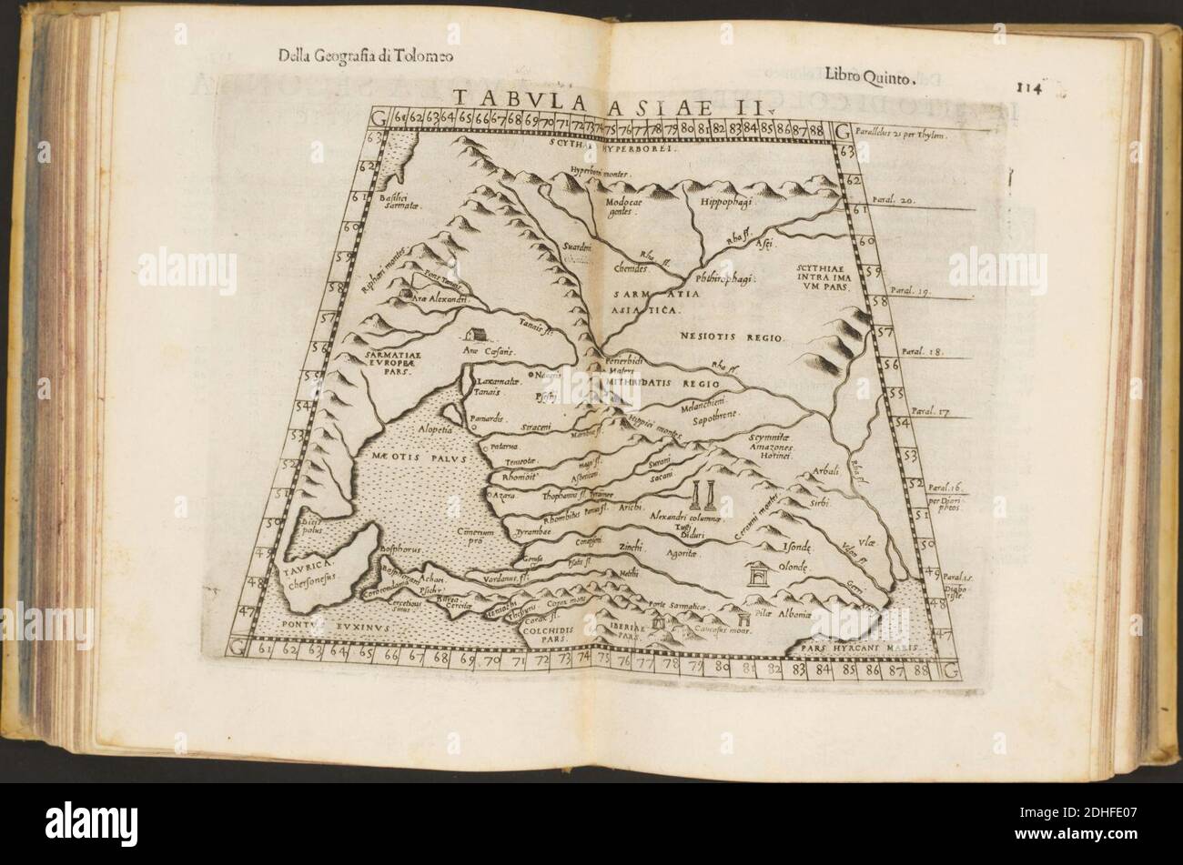 La Geografia di Claudio Tolomeo Alessandrino, Tradotta di Greco nell'Idioma volare Italiano da Girolamo Russcelli (1598) 18. Foto Stock