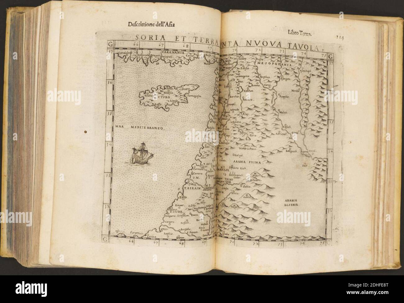 La Geografia di Claudio Tolomeo Alessandrino, Tradotta di Greco nell'Idioma volare Italiano da Girolamo Russcelli (1598) 57. Foto Stock