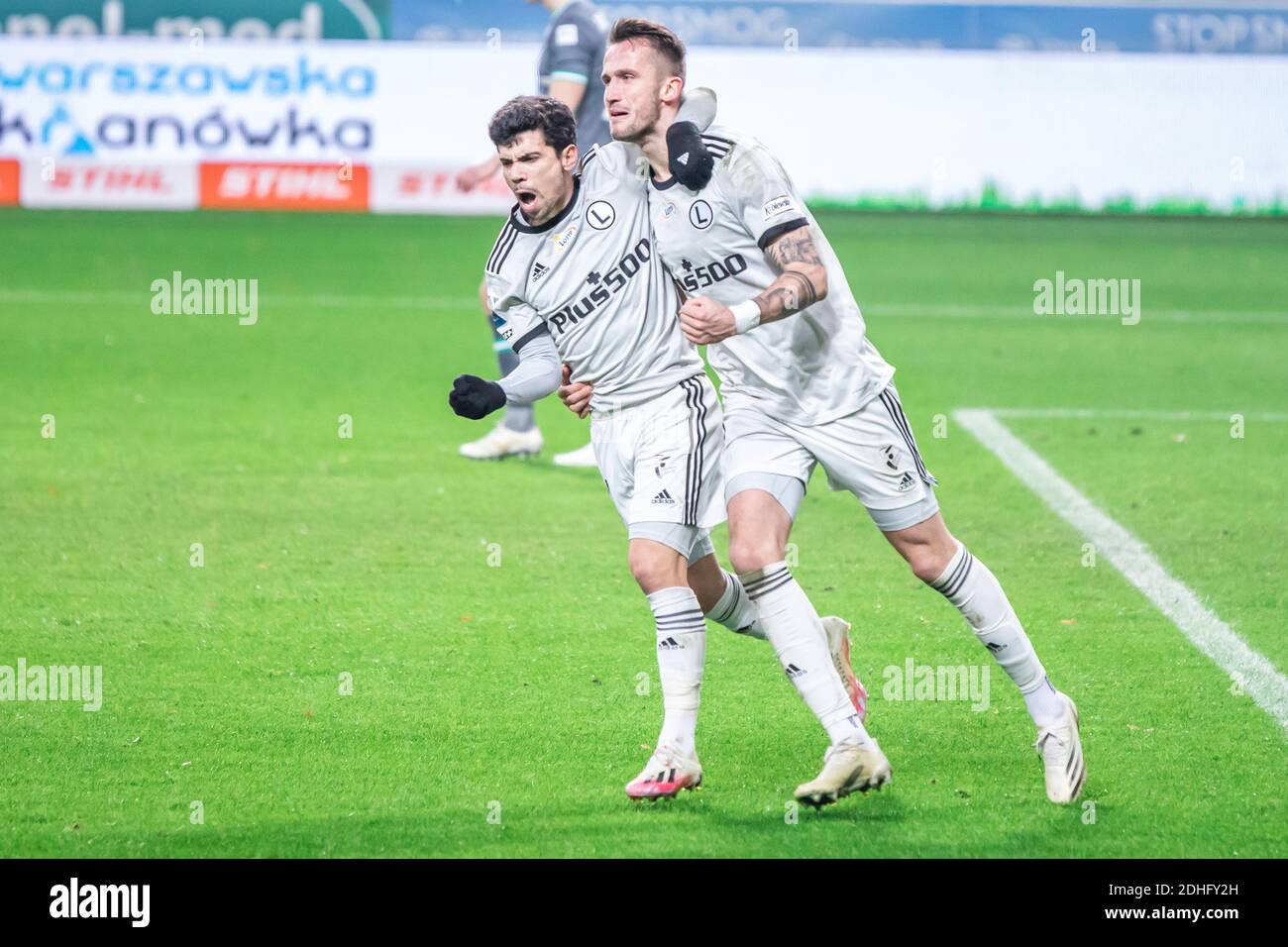 Andre Martins e Tomas Pekhart, di Legia festeggia un gol durante la partita della PKO Ekstraklasa League polacca tra Legia Warszawa e Lechia Gdansk al Marshal Jozef Pilsudski Legia Warsaw Municipal Stadium.(Punteggio finale; Legia Warszawa 2:0 Lechia Gdansk) Foto Stock