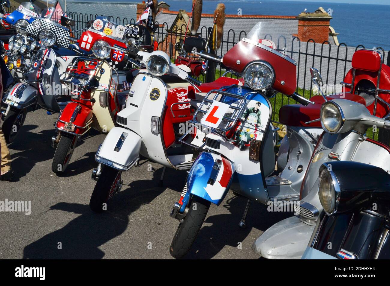 Whitby Scooter Rally, Yorkshire, Regno Unito Foto Stock