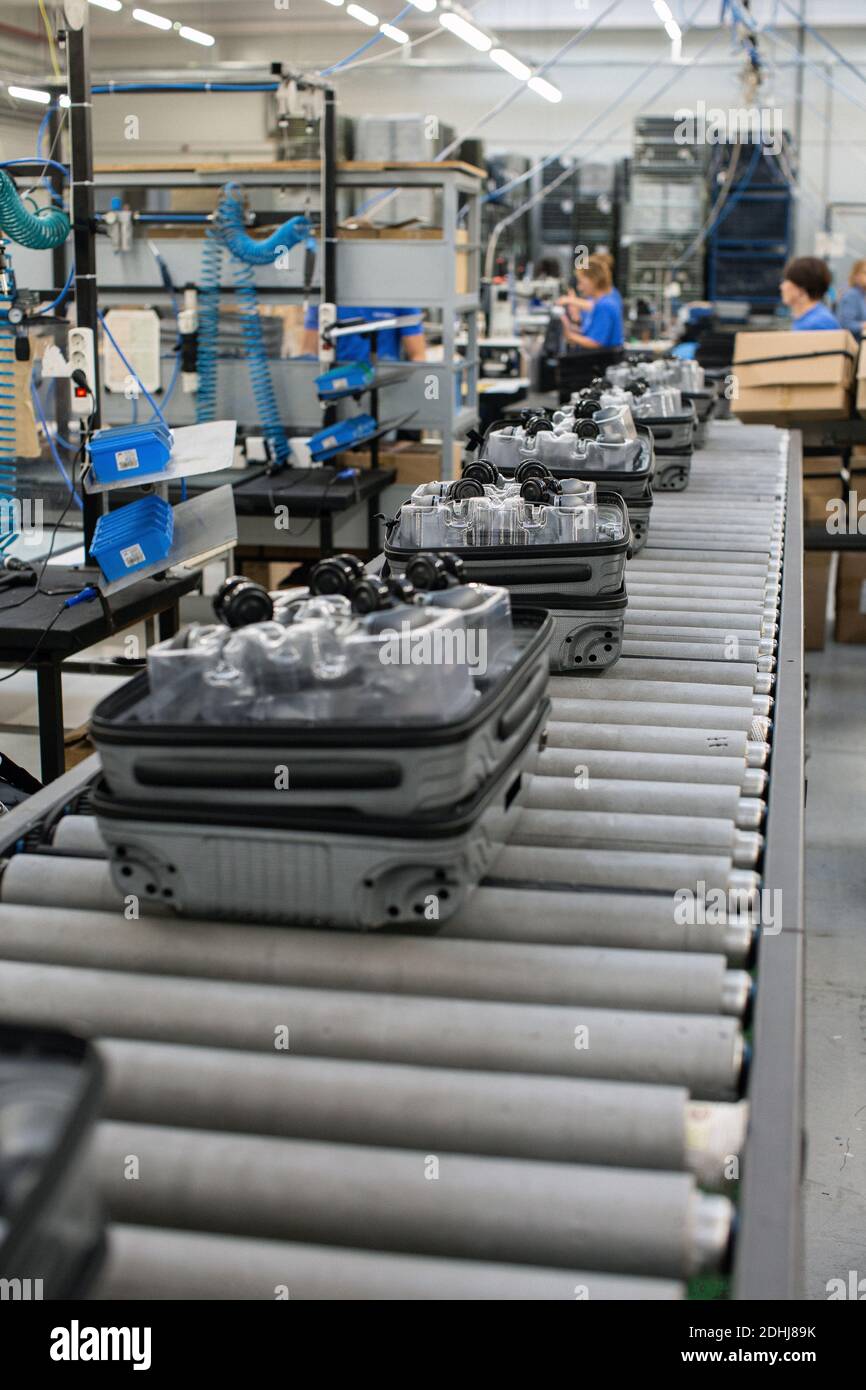 Nuovo stabilimento di assemblaggio di Samsonite a Szekszárd, vicino alla capitale ungherese, Budapest. Foto Stock