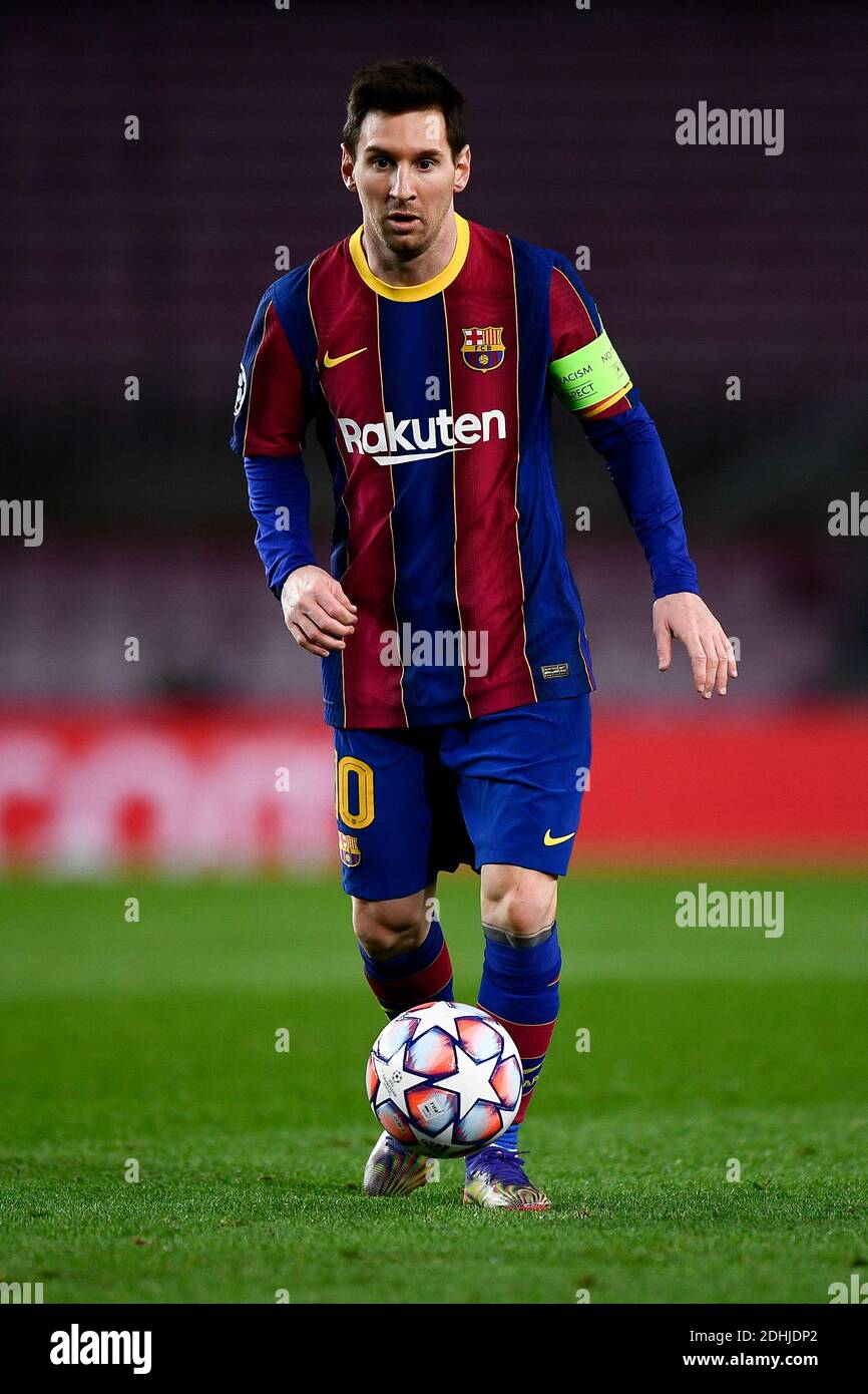Barcellona, Spagna - 08 dicembre 2020: Lionel messi del FC Barcelona in azione durante la partita di calcio della UEFA Champions League G tra FC Barcelona e Juventus. La Juventus FC ha vinto nel 3-0 il FC Barcelona. Credit: Nicolò campo/Alamy Live News Foto Stock