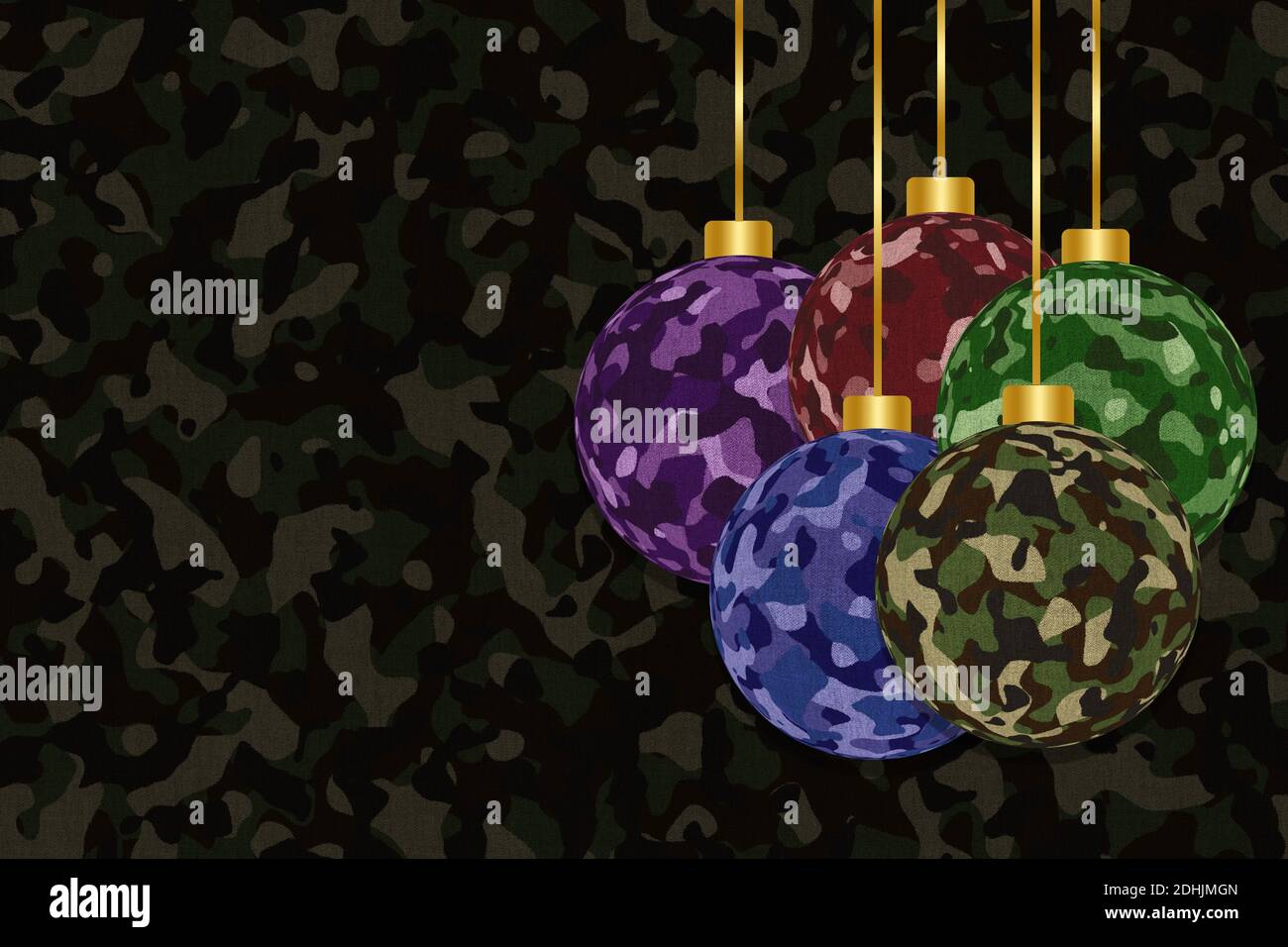 Camouflage Natale baubles illustrazione in verde, viola, blu e rosso su uno sfondo camouflage scuro con spazio per il testo. Foto Stock