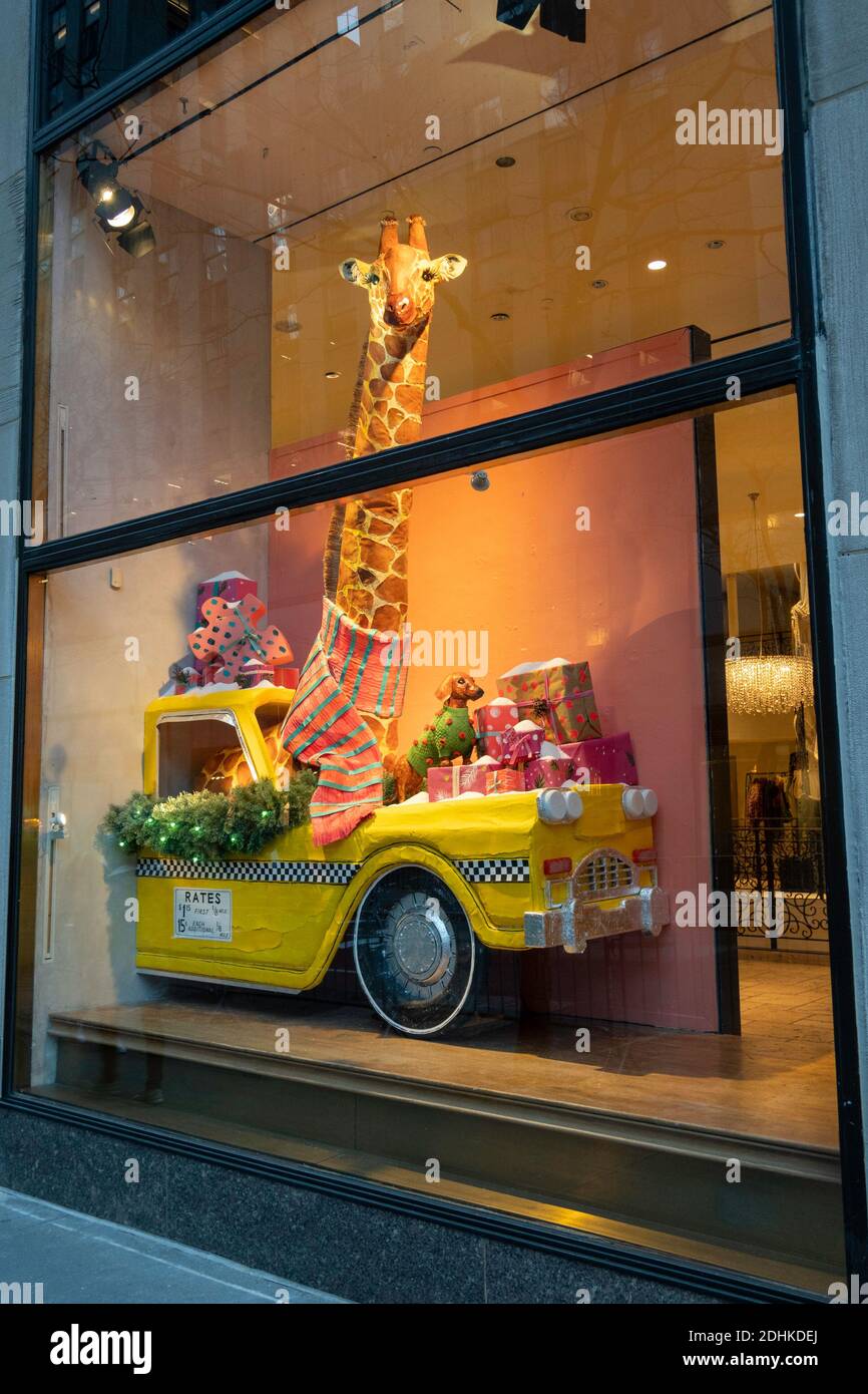 Vetrina del negozio Anthropologie a Natale, New York City, USA Foto Stock