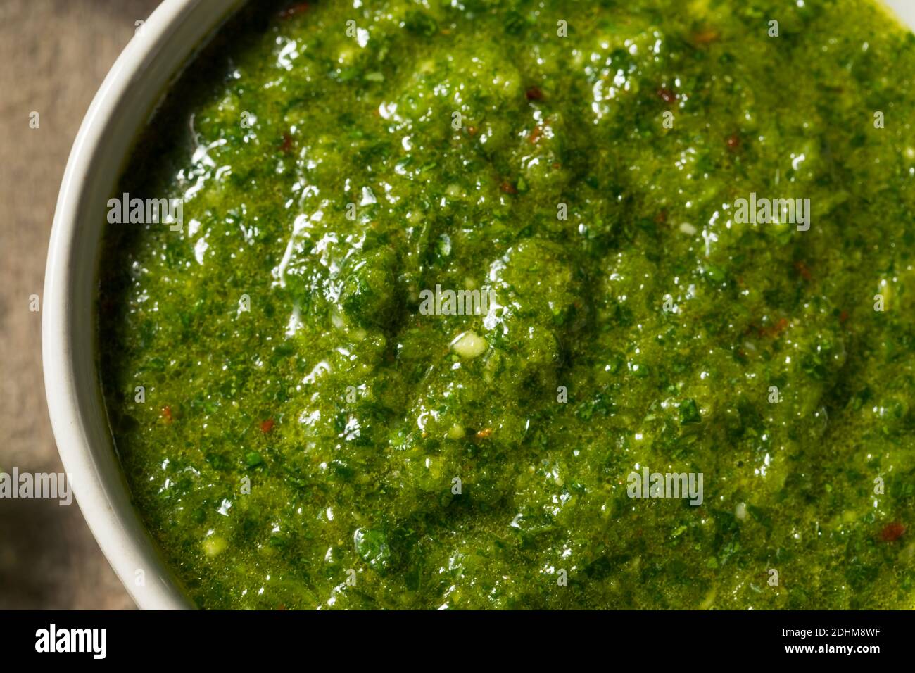 Salsa di Zhug mediorientale fatta in casa con Cilantro e Jalapenos Foto Stock