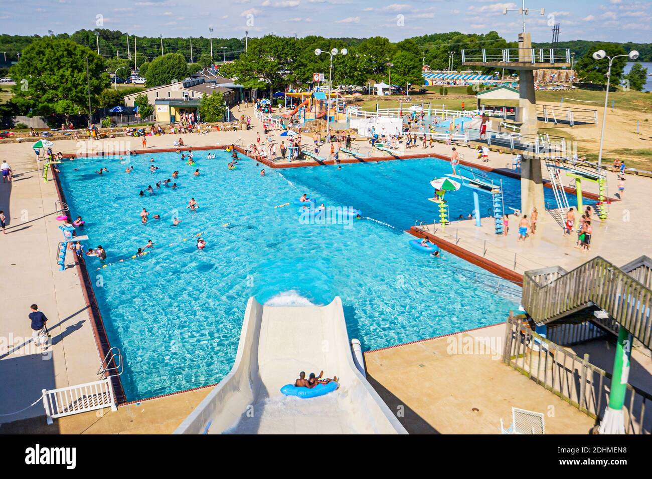 Alabama Decatur Point Mallard Park Waterpark, piscina con scivolo acquatico, Foto Stock