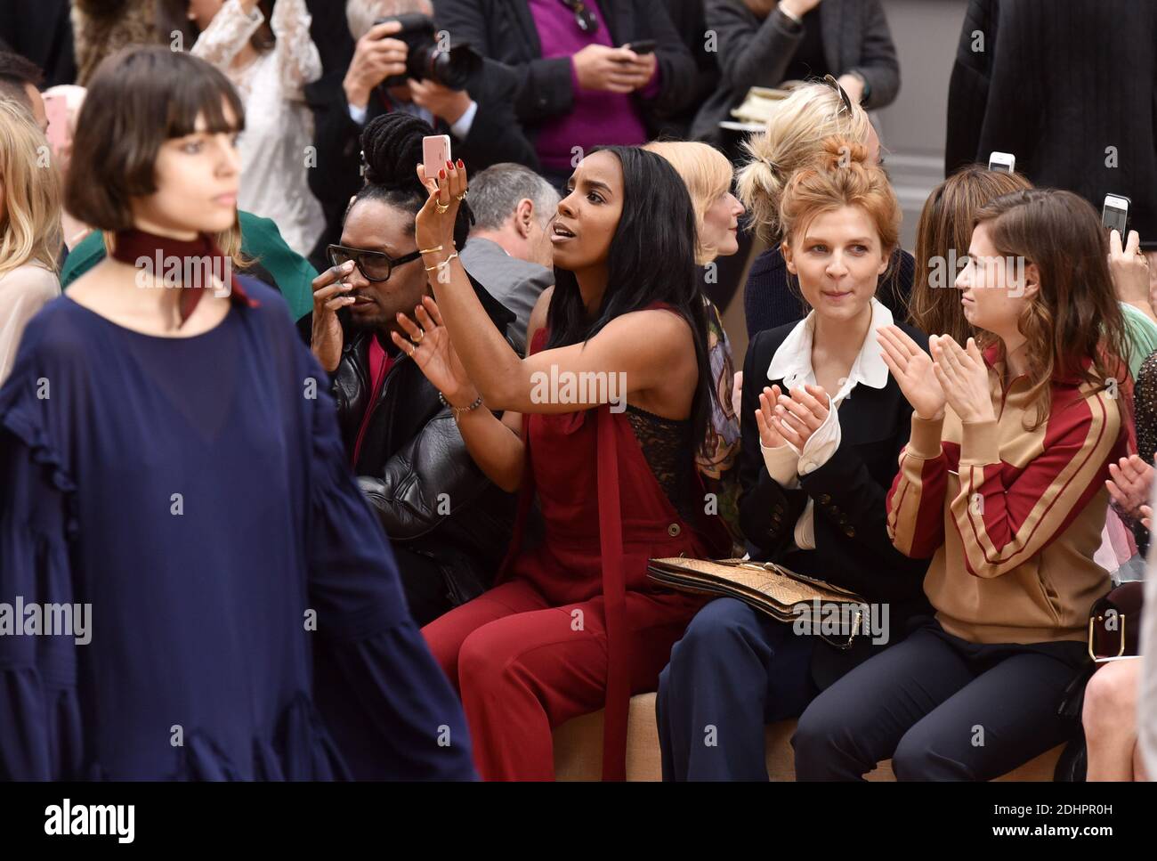 Kelly Rowland partecipa allo spettacolo Chloe nell'ambito della settimana della moda di Parigi, autunno/inverno 2016/17, al Grand Palais, il 3 marzo 2016 a Parigi, Francia. Foto di Laurent Zabulon/ABACAPRESS.COM Foto Stock