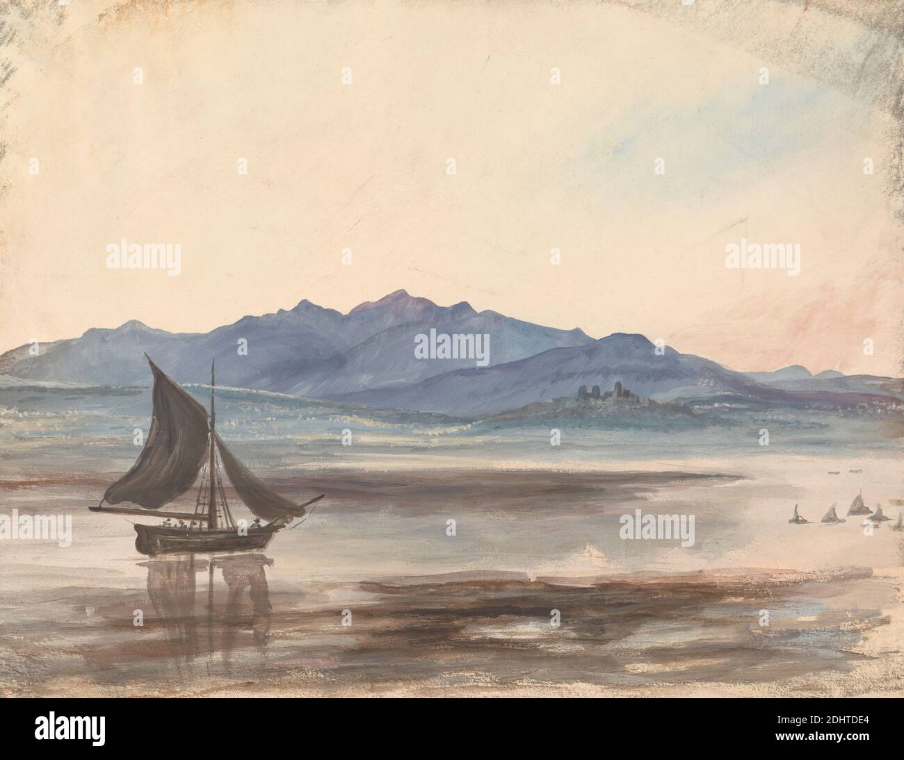 Colline gallesi da Beaumaris, artista sconosciuto, XIX secolo, non satinato, Gouache su media, leggermente testurizzata, carta di wove crema montata a moderatamente spessa, moderatamente testurizzata, carta di wove crema, foglio: 7 5/8 × 9 7/8 pollici (19.4 × 25.1 cm) e Monte: 10 × 14 1/2 pollici (25.4 × 36.8 cm), paesaggio, arte marina, montagna, barca a vela, Anglesey, Beaumaris, Europa, Regno Unito, Galles Foto Stock