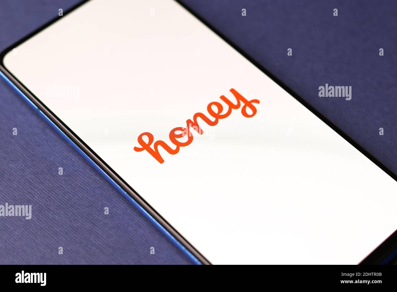 Assam, india - 20 dicembre 2020 : Logo di Miele sull'immagine di scorta dello schermo del telefono. Foto Stock