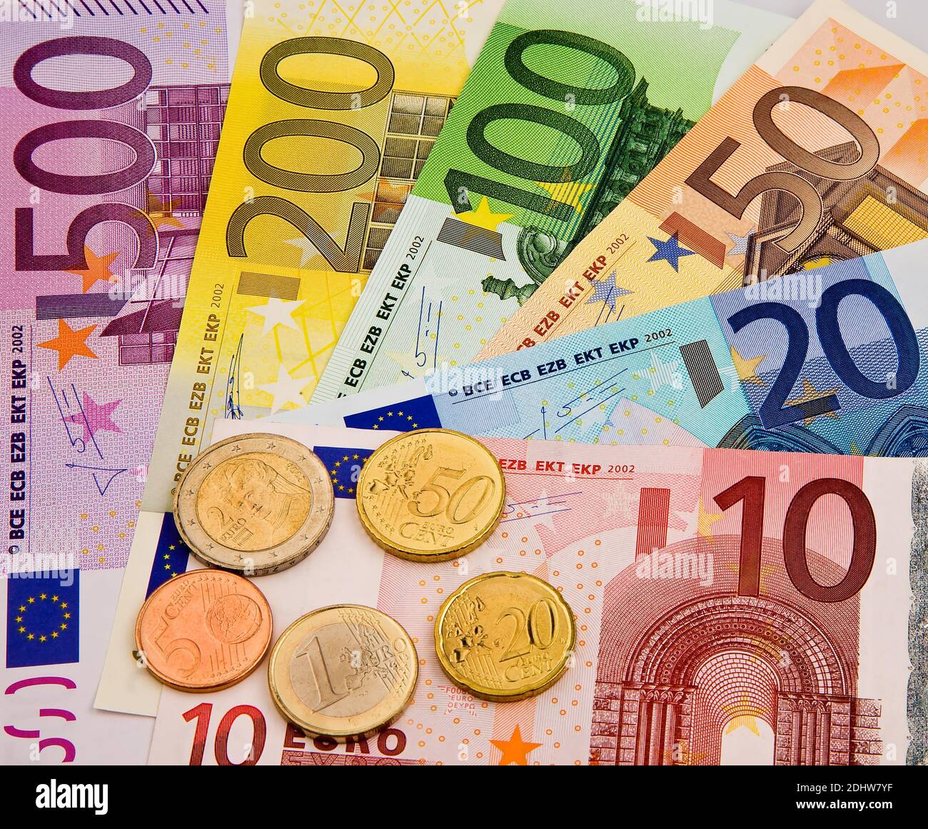 Euro-Banknoten und Münzen Foto Stock