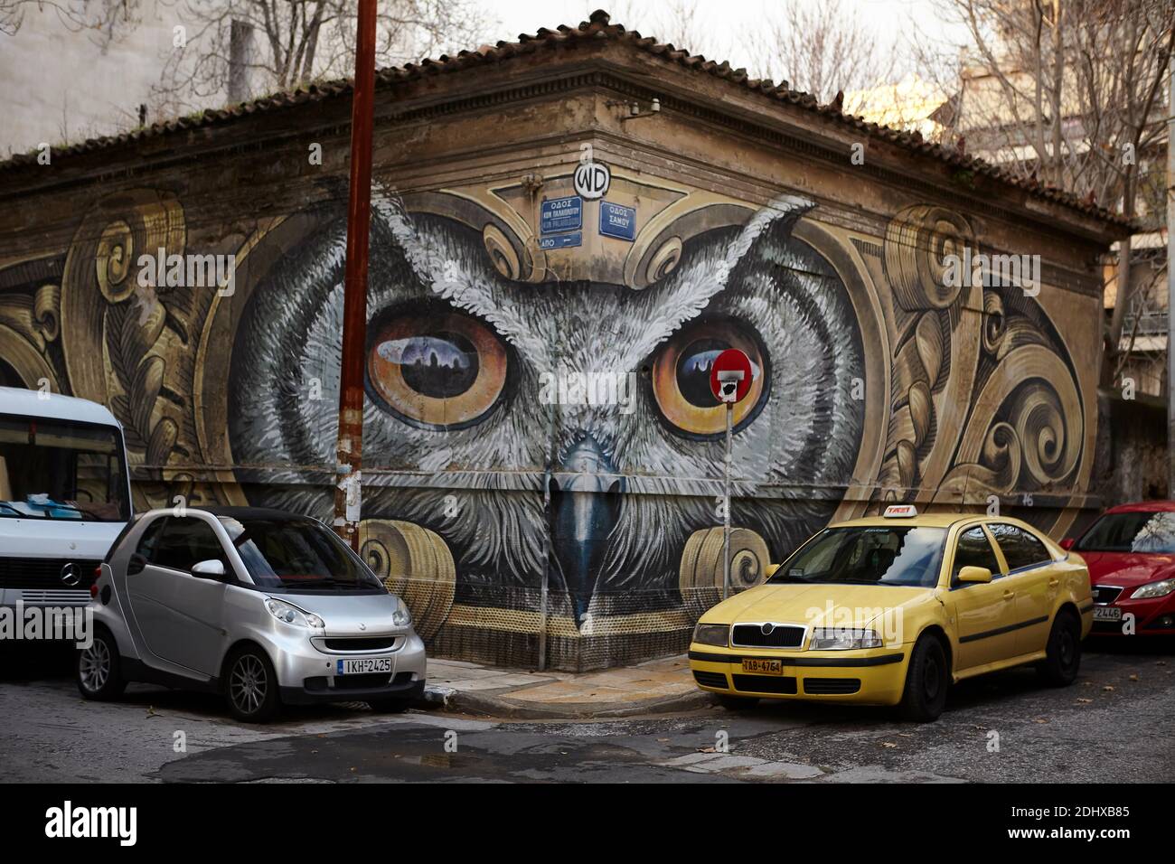 Gufo graffiti ad Atene Grecia Foto Stock