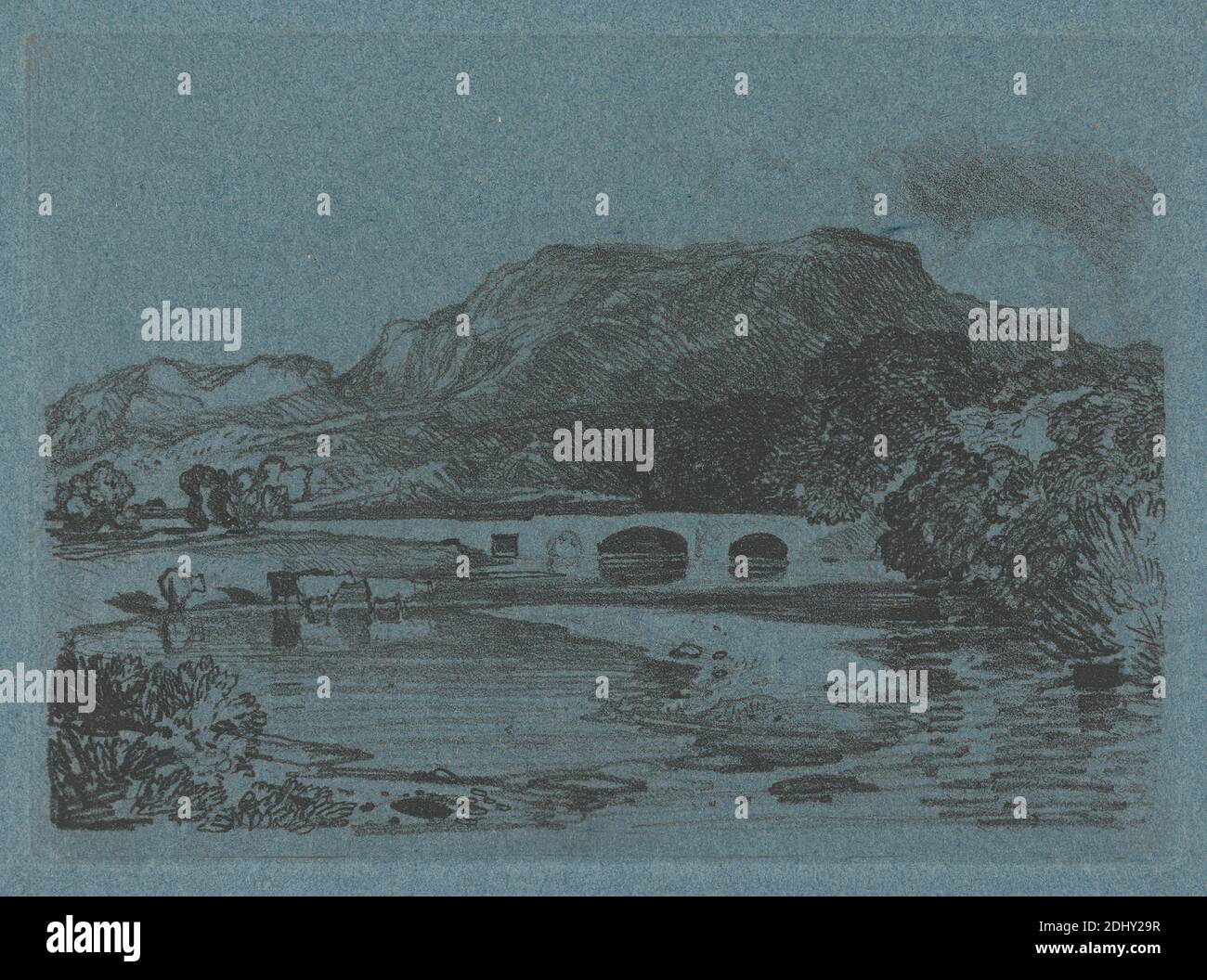 Tan-y-Bwlch, Merionethshire, Galles del Nord, Stampa realizzata da John Sell Cotman, 1782–1842, inglese, tra il 1810 e il 1817, incisione a terra morbida su carta media, ruvida, blu scuro, foglio: 7 1/8 x 9 pollici (18.1 x 22.8 cm), piastra: 4 15/16 x 6 7/8 pollici (12.5 x 17.4 cm) e immagine: 4 7/16 x 6 9/16 pollici (11.3 x 16.7 cm), ponte (opera costruita), castello, bestiame, mucche, montagne, percorso, fiume, rive del fiume, alberi, gallese, Caernarfonshire e Merionethshire, Cymru, Gwynedd, Tan y Bwlch, Regno Unito, Galles Foto Stock