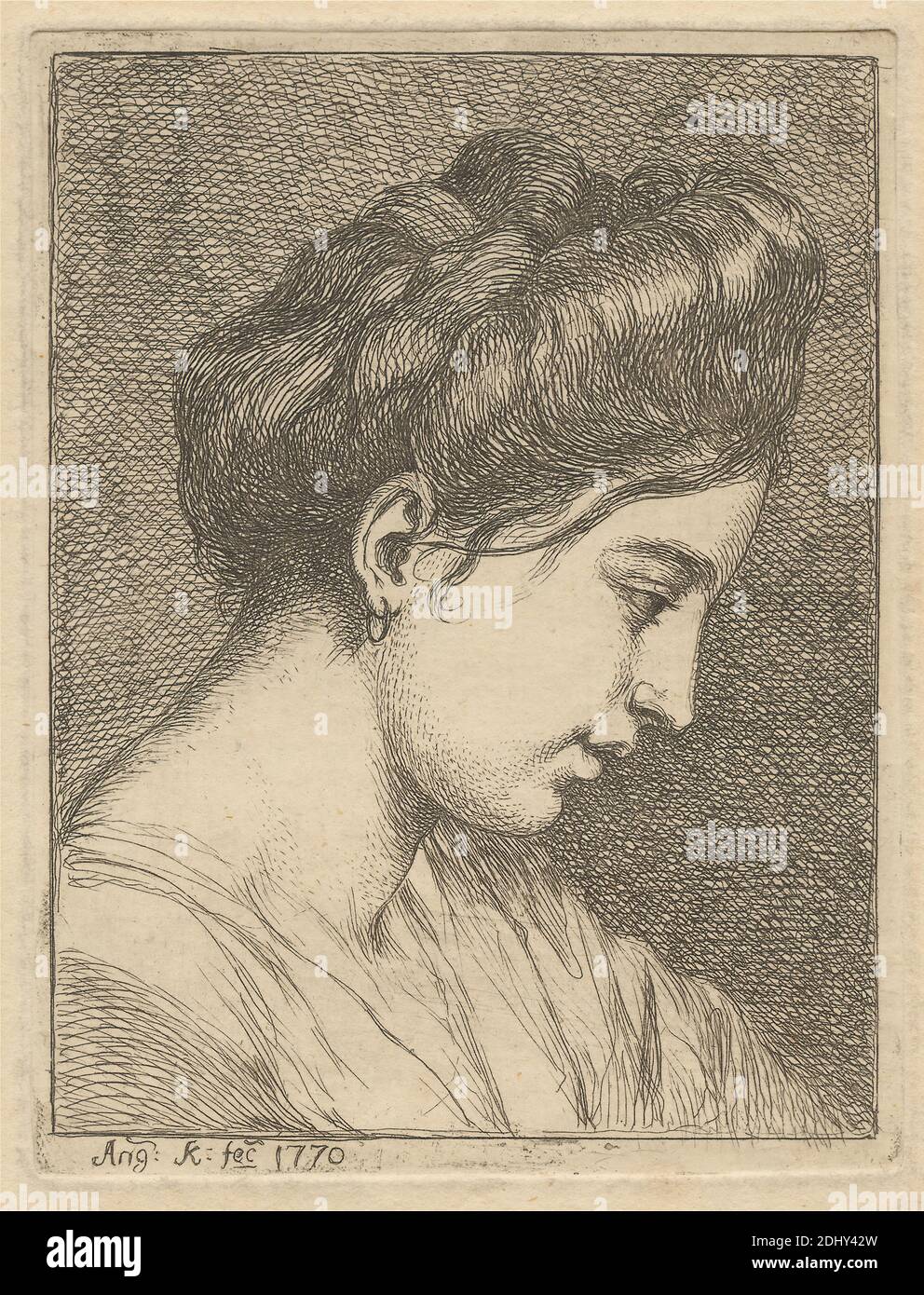 Donna che regola un nastro nei suoi capelli. Le Blanc 28, Angelica Kauffmann RA, 1741–1807, Svizzera, attiva in Gran Bretagna (1766–81), c.. 1768, disincrostazione elettrolitica, foglio: 6 x 4 7/8" (15.2 x 12,4 cm Foto Stock