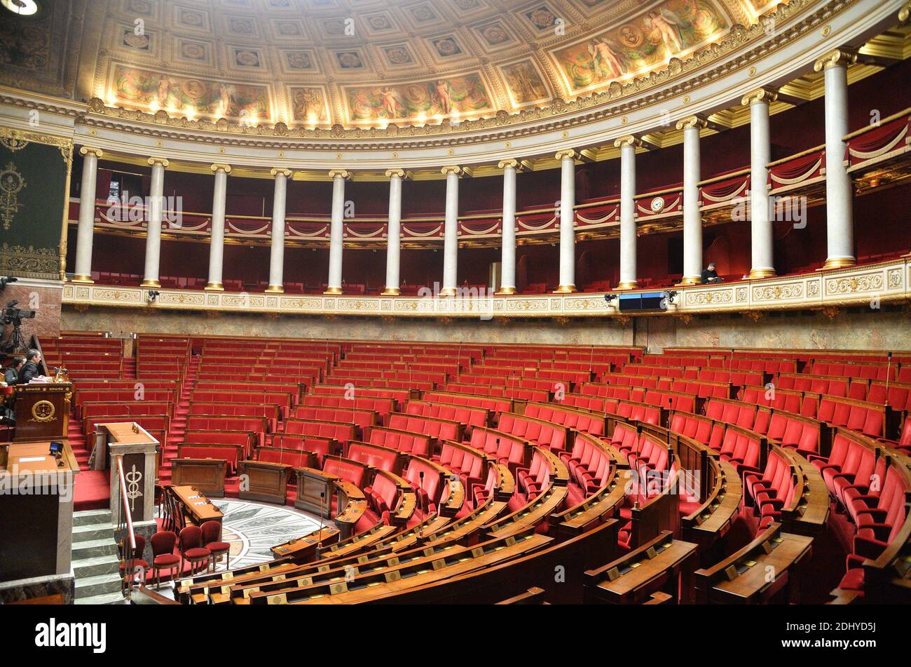 L'Emiciclo di Palais Bourbon, sede dell'Assemblea nazionale francese, la camera legislativa inferiore del governo francese, a Parigi il 4 aprile 2016. Foto di Christian Liegi/ABACAPRESS.COM Foto Stock