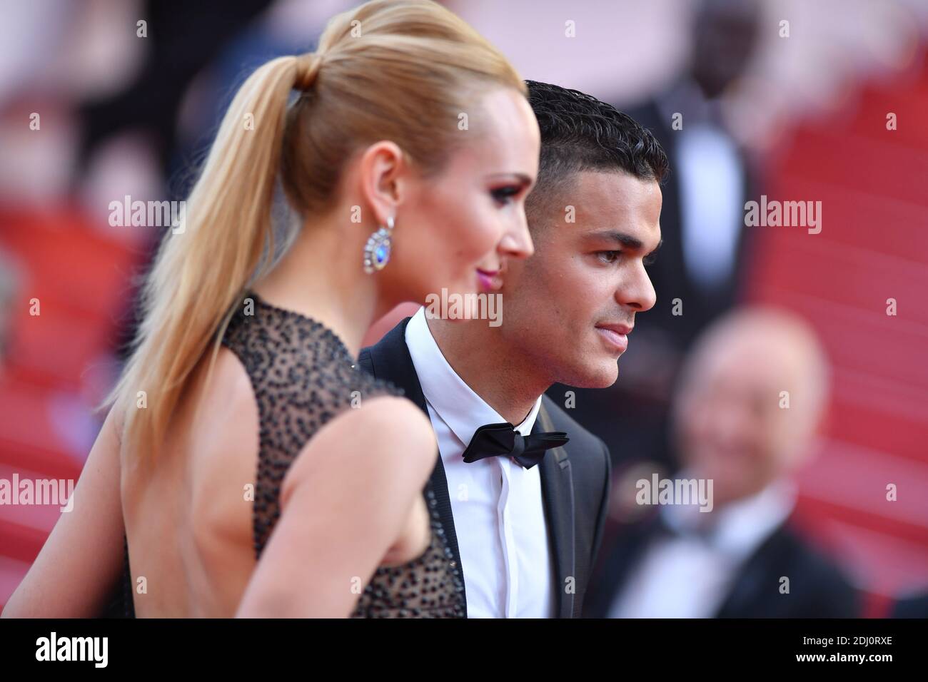 Hatem ben Arfa e la moglie hanno partecipato allo screening amorevole al Palais Des Festivals di Cannes, in Francia, il 16 maggio 2016, come parte del 69° Festival del Cinema di Cannes. Foto di Lionel Hahn/ABACAPRESS.COM Foto Stock
