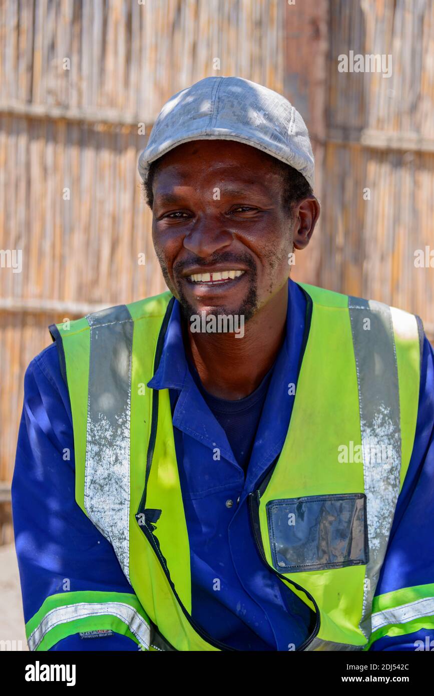 Afrikanischer Mann, Khwai Village, il Botswana, il signor: n. Foto Stock