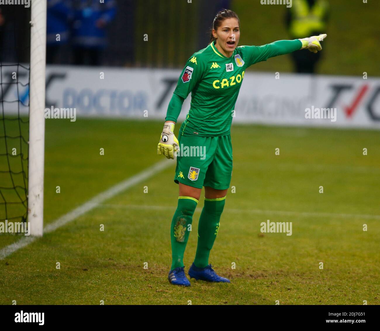 Barnet, Regno Unito. 13 Dicembre 2020. EDGWARE, INGHILTERRA - DICEMBRE 13: Lisa Weiß di Aston Villa Ladies FC durante Barclays fa Women's Super League tra Tottenham Hotspur e Aston Villa Women all'Hive Stadium, Edgware, Regno Unito il 13 Dicembre 2020 Credit: Action Foto Sport/Alamy Live News Foto Stock