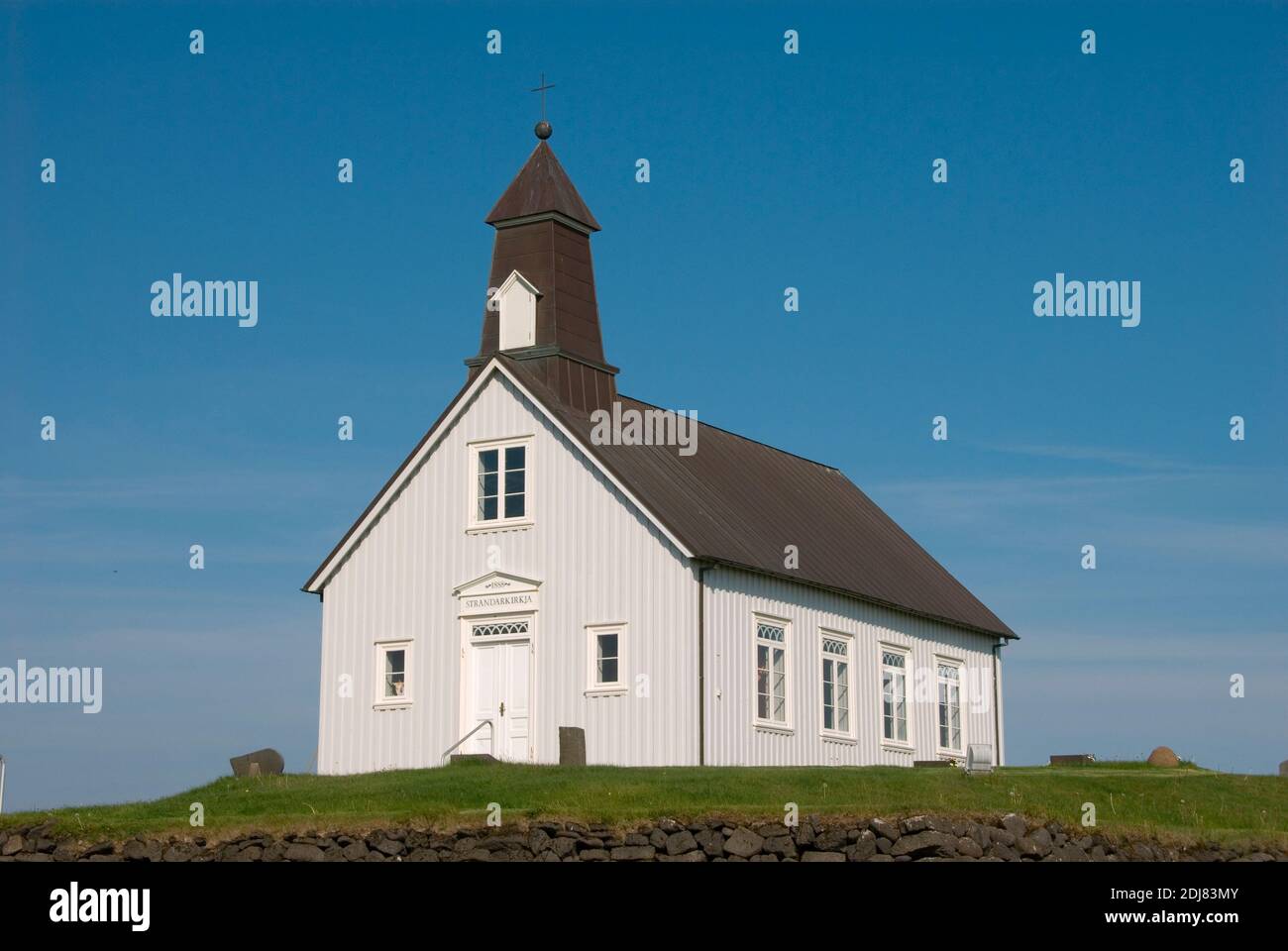 Europa, Isola, Islanda, Reykjanes Halbinsel, Kirche, Strandarkirkja, Kirche der Seeleute, Strandkirche Foto Stock