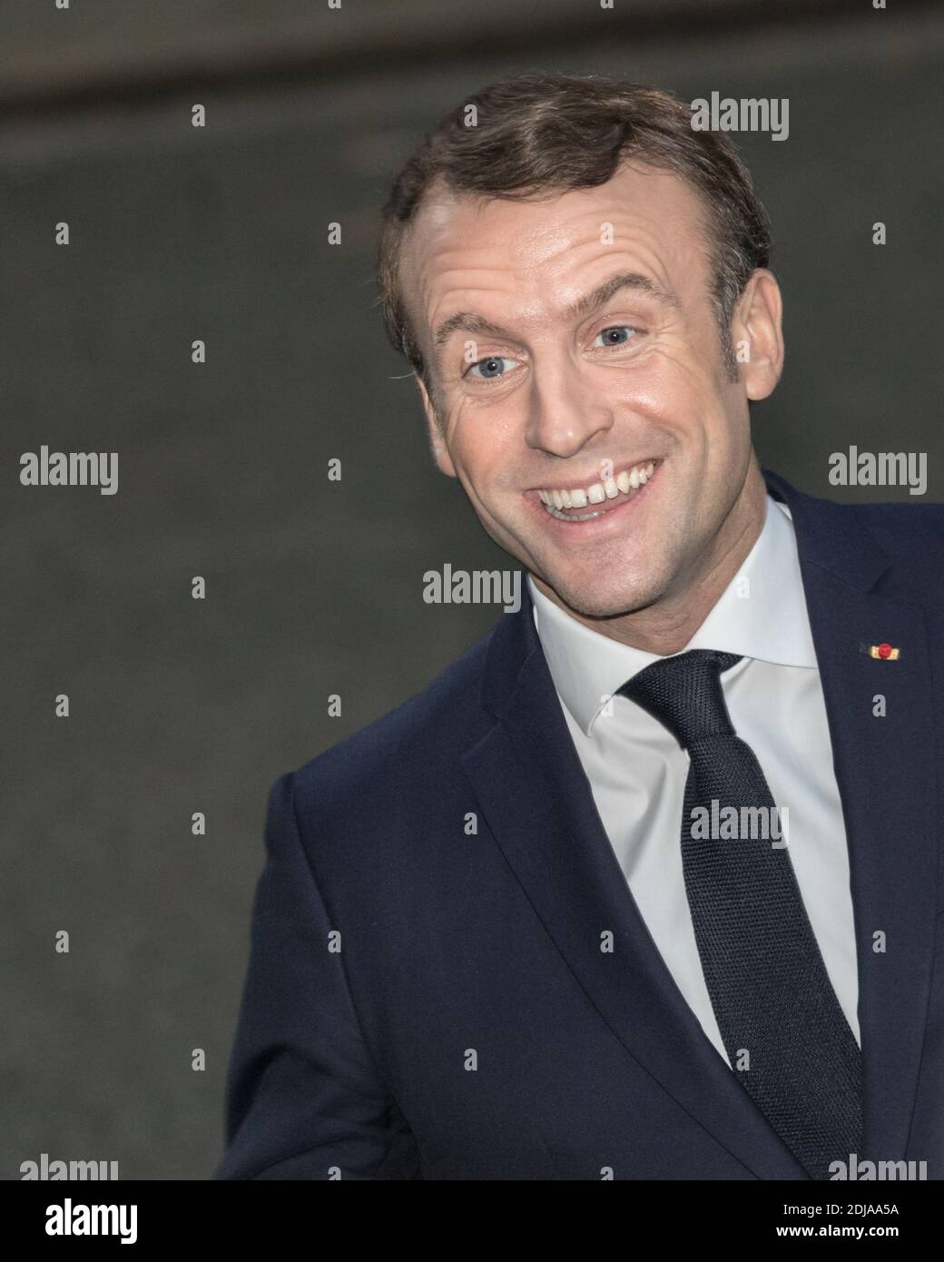 Emmanuel Macron Presidente della Francia, politico e leader di Frech, primo piano, sorridente Foto Stock