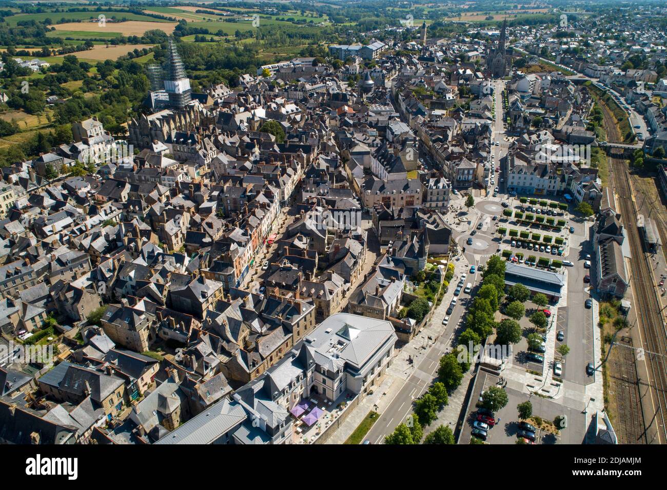 Vitre (Bretagna, Francia nord-occidentale): Vista aerea del centro città Foto Stock