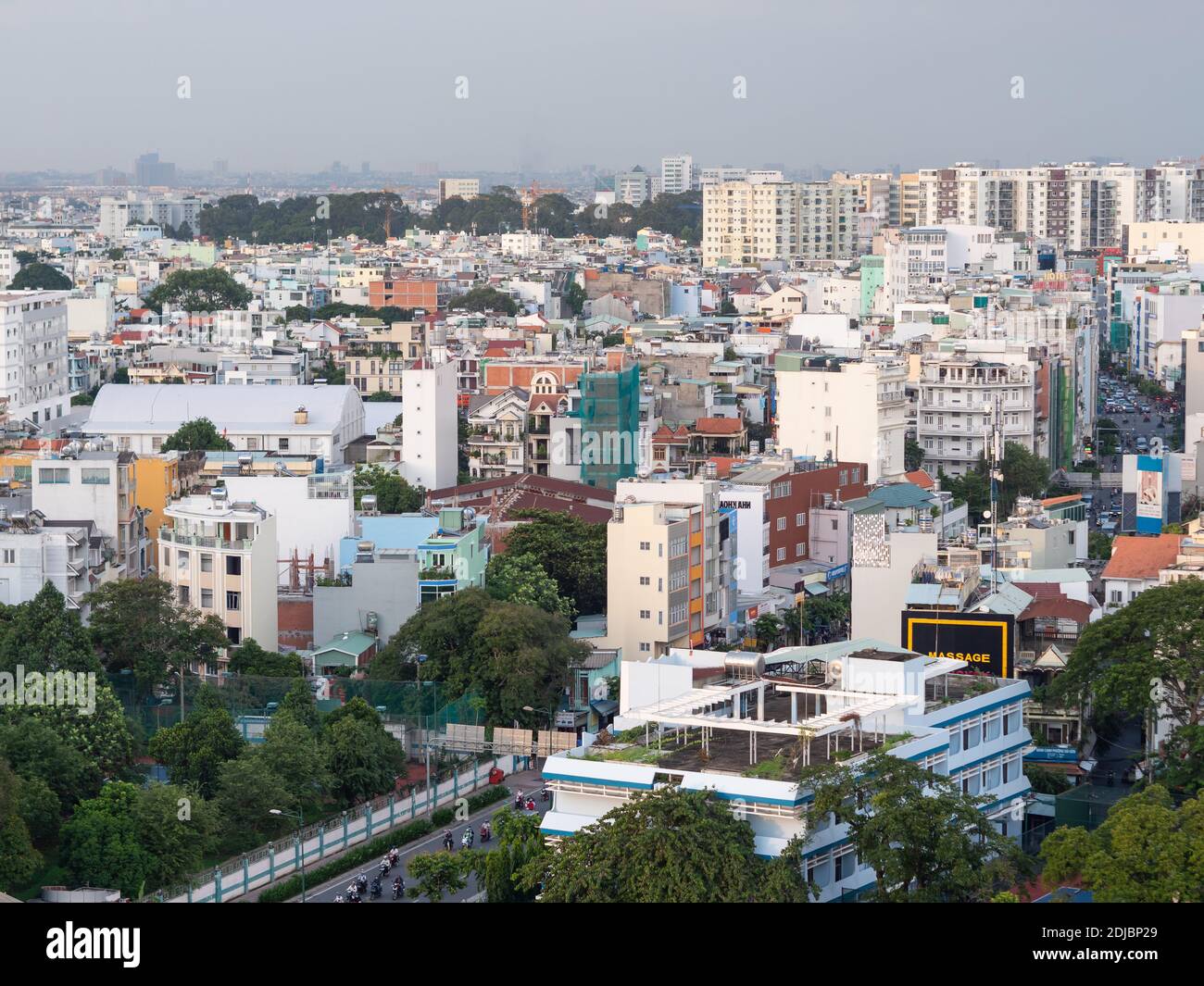 Vista dei distretti di Tan Binh e Phu Nhuan nella città di ho Chi Minh, Vietnam. Foto Stock
