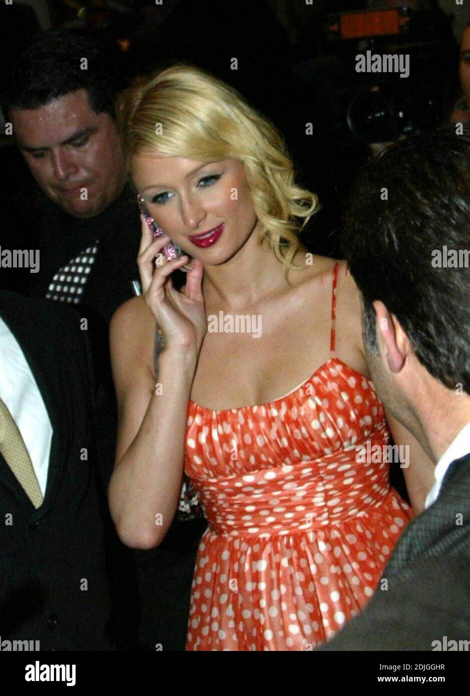 La festa Ocean Drive al Mansion Nightclub di Miami Beach FL ha incluso Parigi e Nicky Hilton e i genitori, Gloria e Emilio Estefan, Jon Bon Jovi e Seal, 2/11/06 Foto Stock