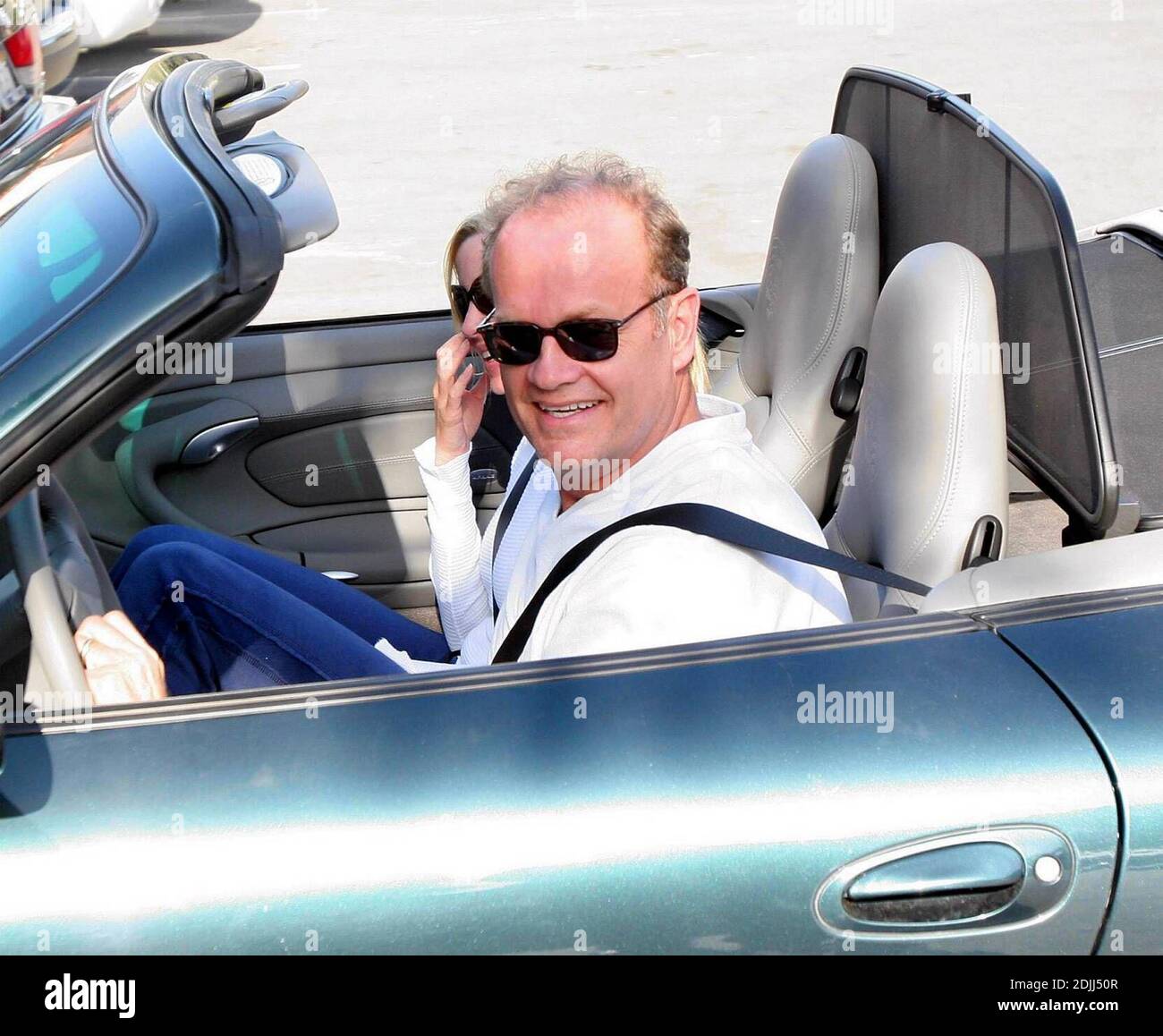 Kelsey Grammer e sua moglie fuori e circa a Malibu, CA. 4/10/05 Foto Stock