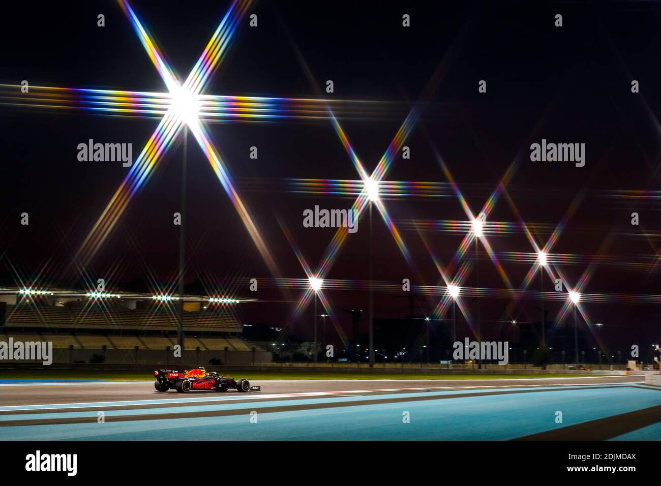 23 ALBON Alexander (tha), Aston Martin Red Bull Racing Honda RB16, azione durante la Formula 1 Etihad Airways Abu Dhabi Grand/LM Foto Stock