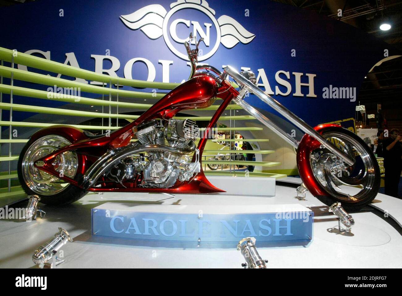 Esposizione personalizzata del chopper nello stand Carole Nash al Motorcycle & Scooter show Birmingham NEC UK, 10/26/2006 Foto Stock
