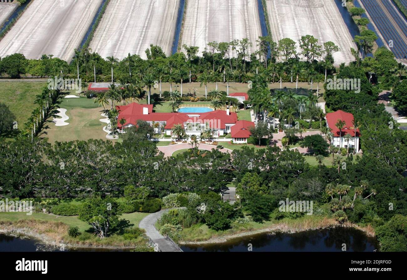 Vista aerea di un complesso di lusso appartenente alla stella del tennis Chris Evert, Boca Raton, FL, 10/24/06 Foto Stock