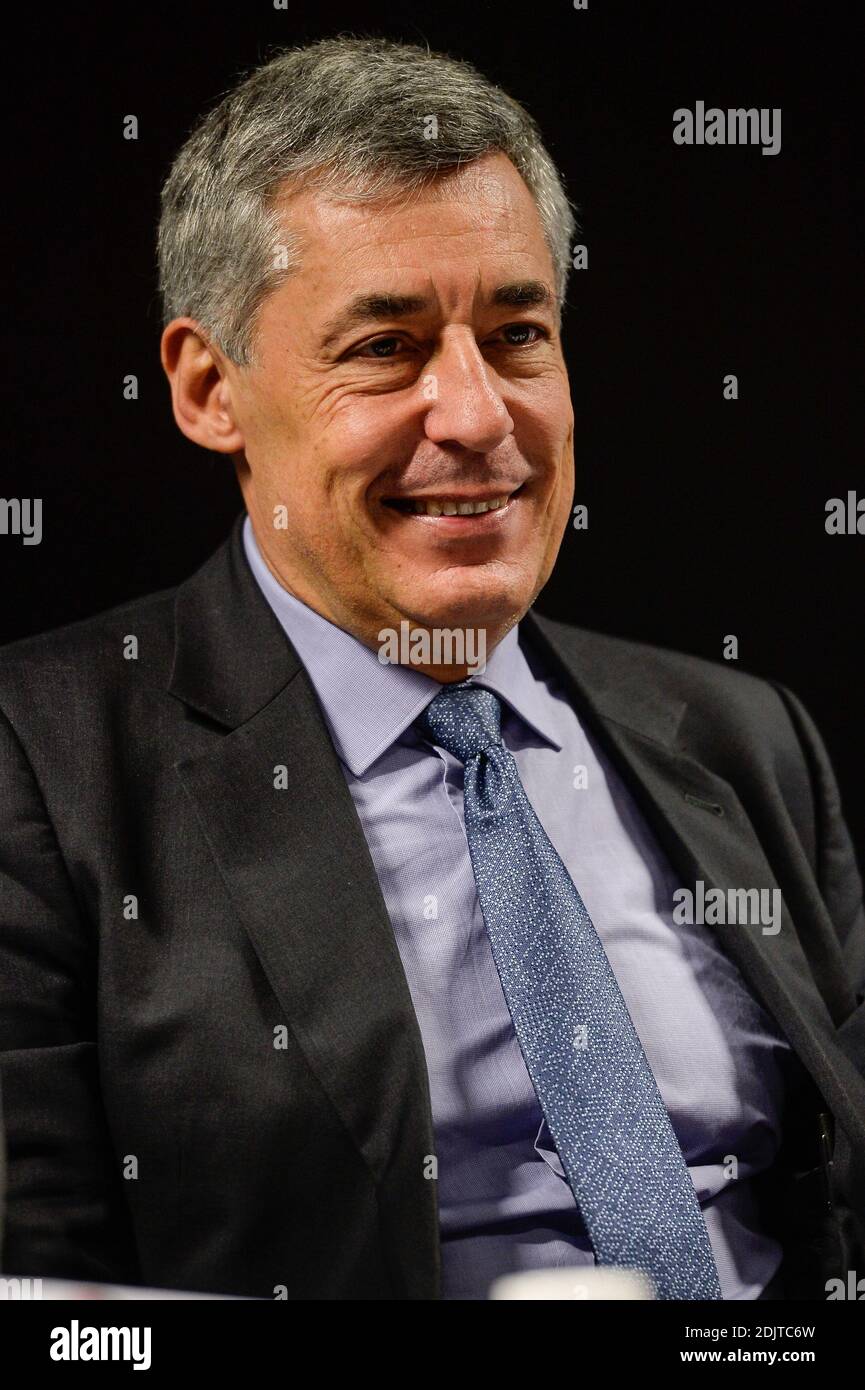 Il deputato Henri Guaino partecipa al reinventare il dibattito sull'azione pubblica in vista delle Giornate economiche all'Università Lyon 2 di Lione, Francia, il 9 novembre 2016. Foto di Julien Reynaud/APS-Medias/ABACAPRESS.COM Foto Stock