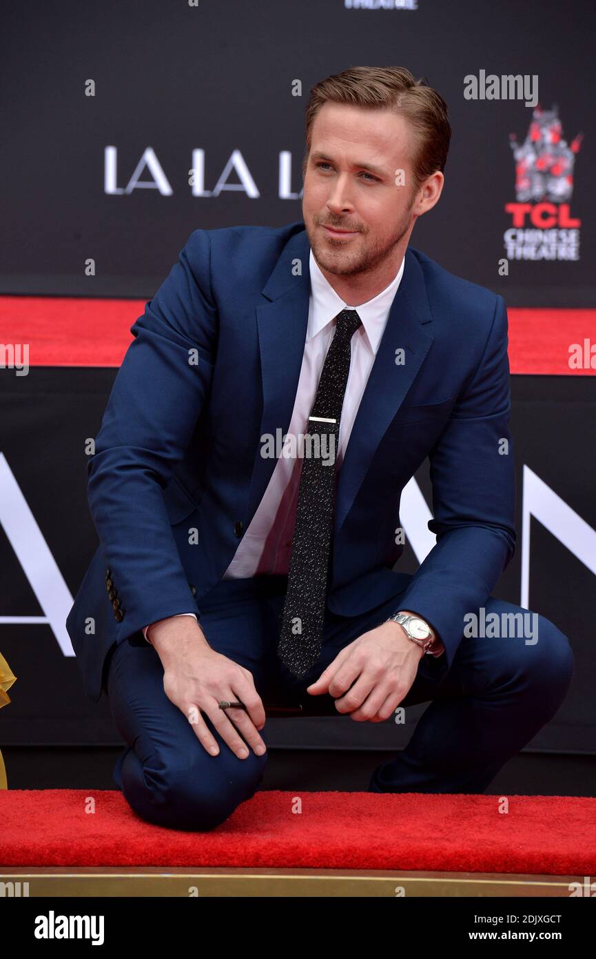 Ryan Gosling Hand And Footprint Ceremony at TCL Chinese Theatre IMAX on December 7, 2016 in Los Angeles, California. Photo by Lionel Hahn/AbacaUsa.com Foto Stock