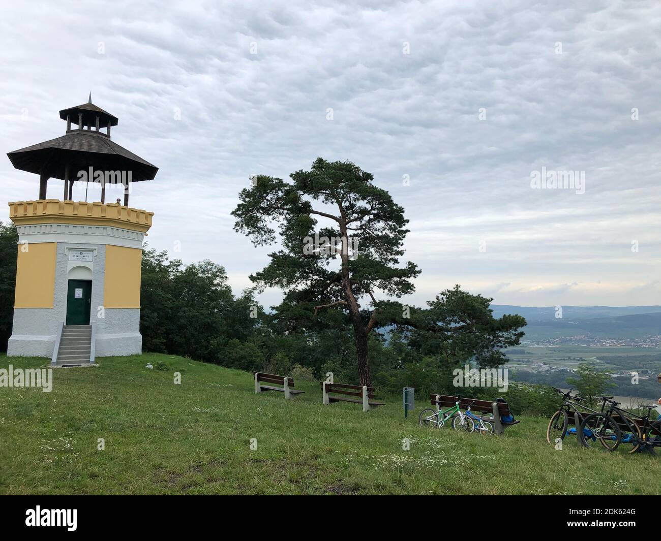 Donuwarte Krems, punto di osservazione, Krems an der Donau, Wachau, bassa Austria Foto Stock