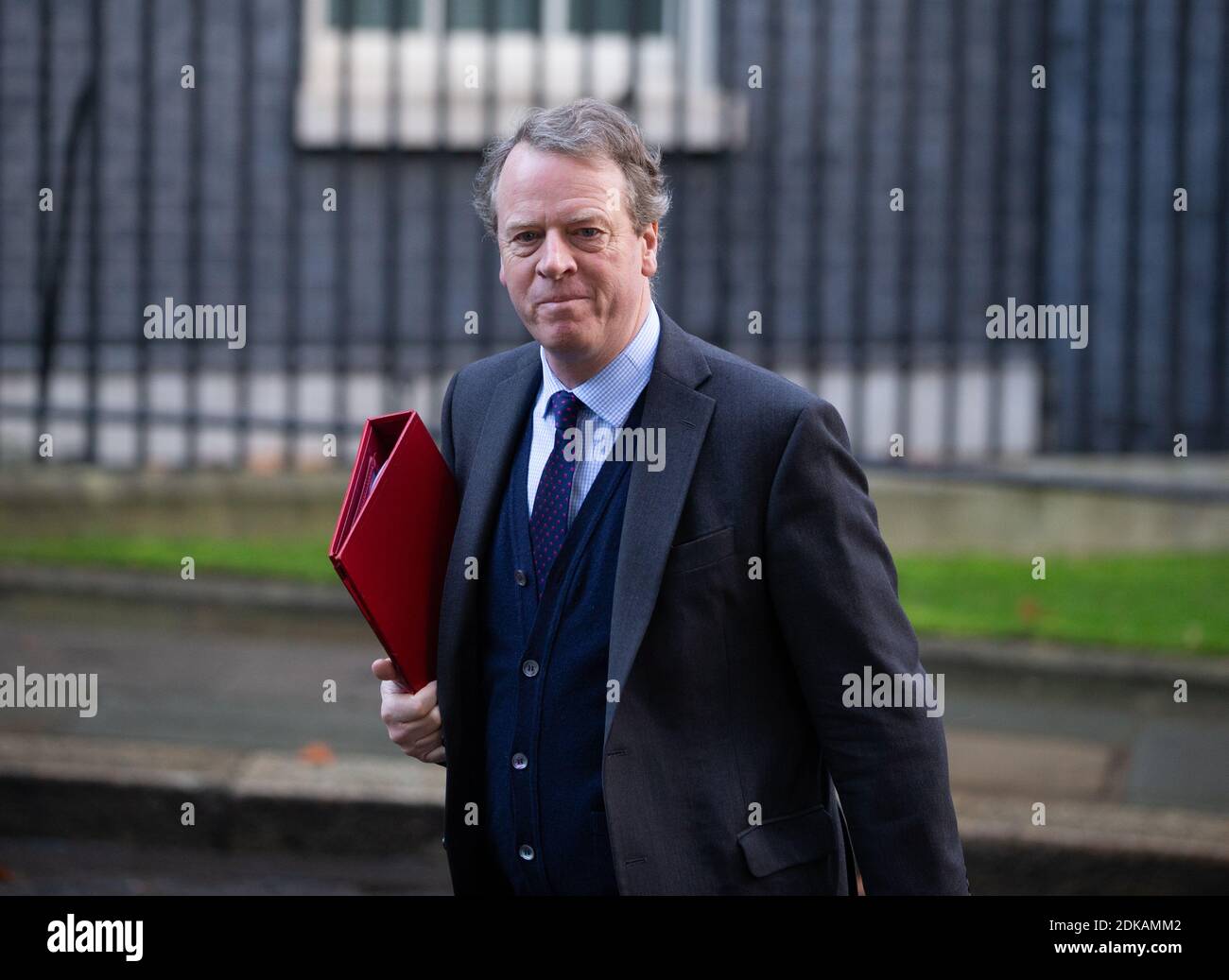 Londra, Regno Unito. 15 Dic 2020. Alister Jack, Segretario di Stato per la Scozia, arriva alla riunione del Gabinetto. Credit: Mark Thomas/Alamy Live News Foto Stock