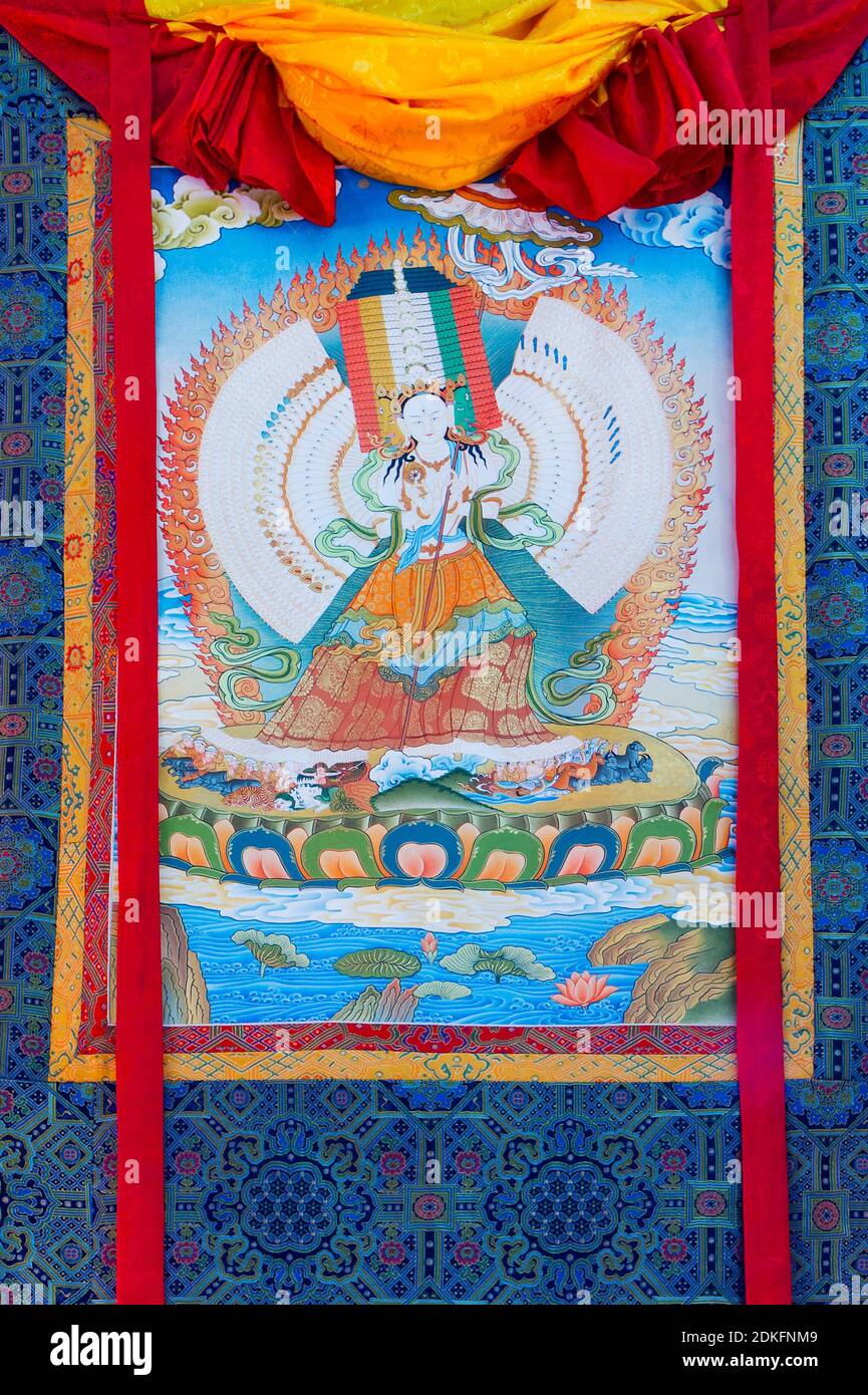 Gangtok, India - 27 dicembre 2011: Thangka buddista - un dipinto buddista tibetano su cotone, o applicazione di seta - in un monastero a Gangtok, Sikkim, in Foto Stock