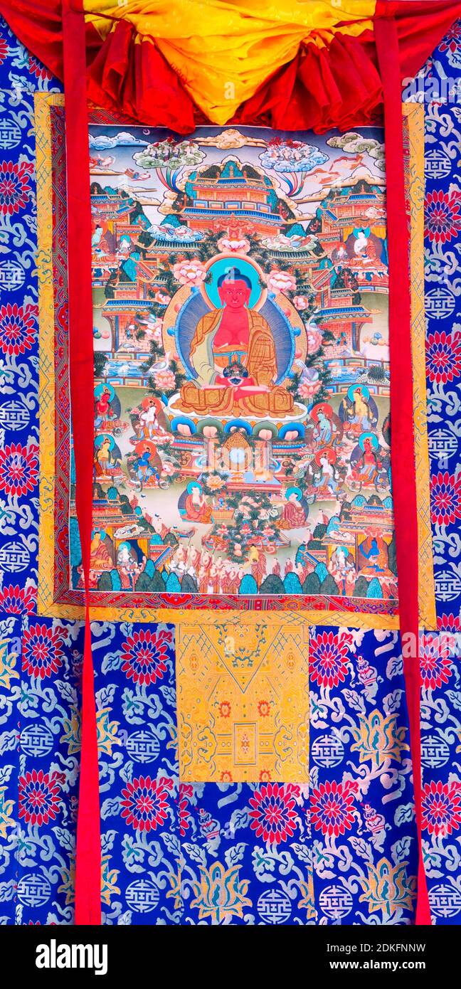 Gangtok, India - 27 dicembre 2011: Thangka buddista - un dipinto buddista tibetano su cotone, o applicazione di seta - in un monastero a Gangtok, Sikkim, in Foto Stock