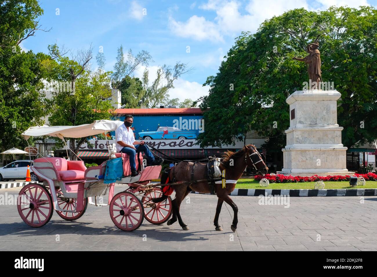 Carrozza a cavallo senza turisti durante il Covid-19 Pandemic, merida Messico Foto Stock