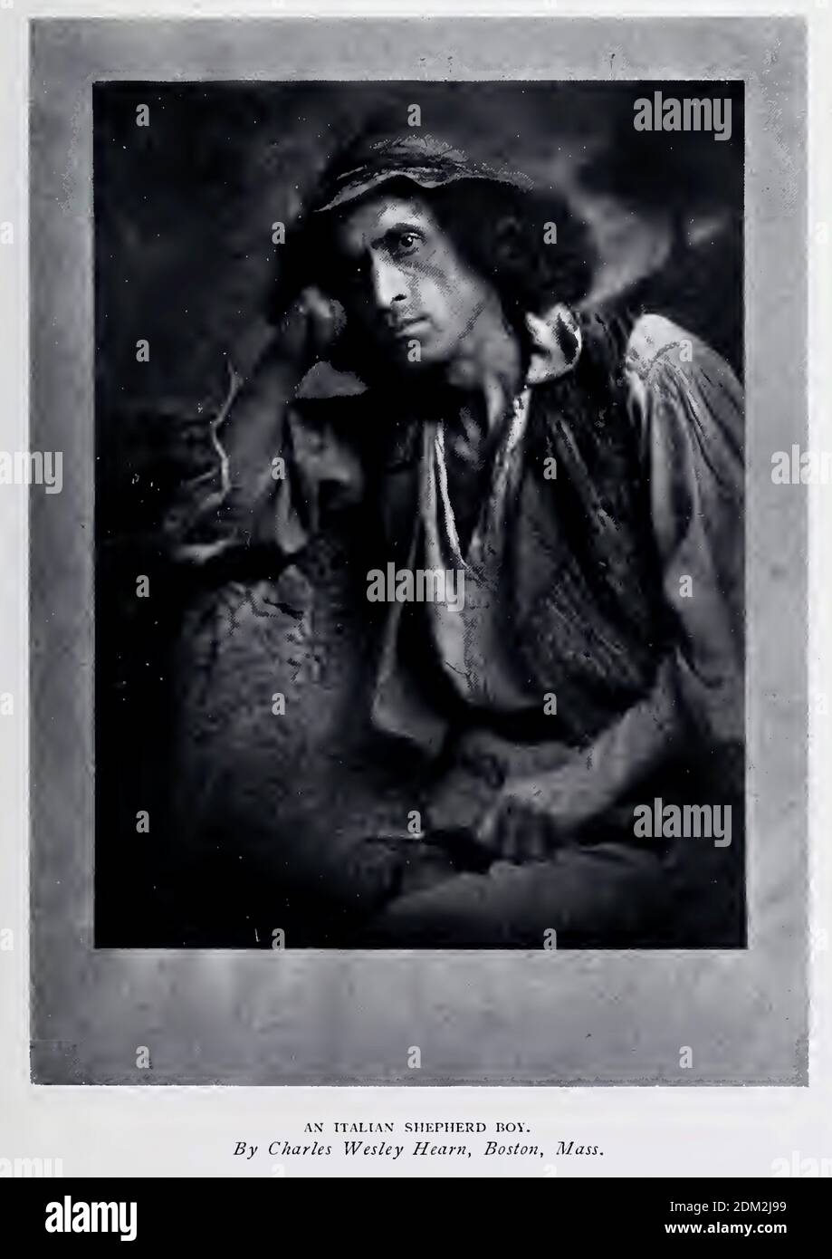 Ritratto fotografico d'epoca di un pastore italiano preso da Charles Wesley Hearn di Boston, Massachusetts, USA. Foto Stock